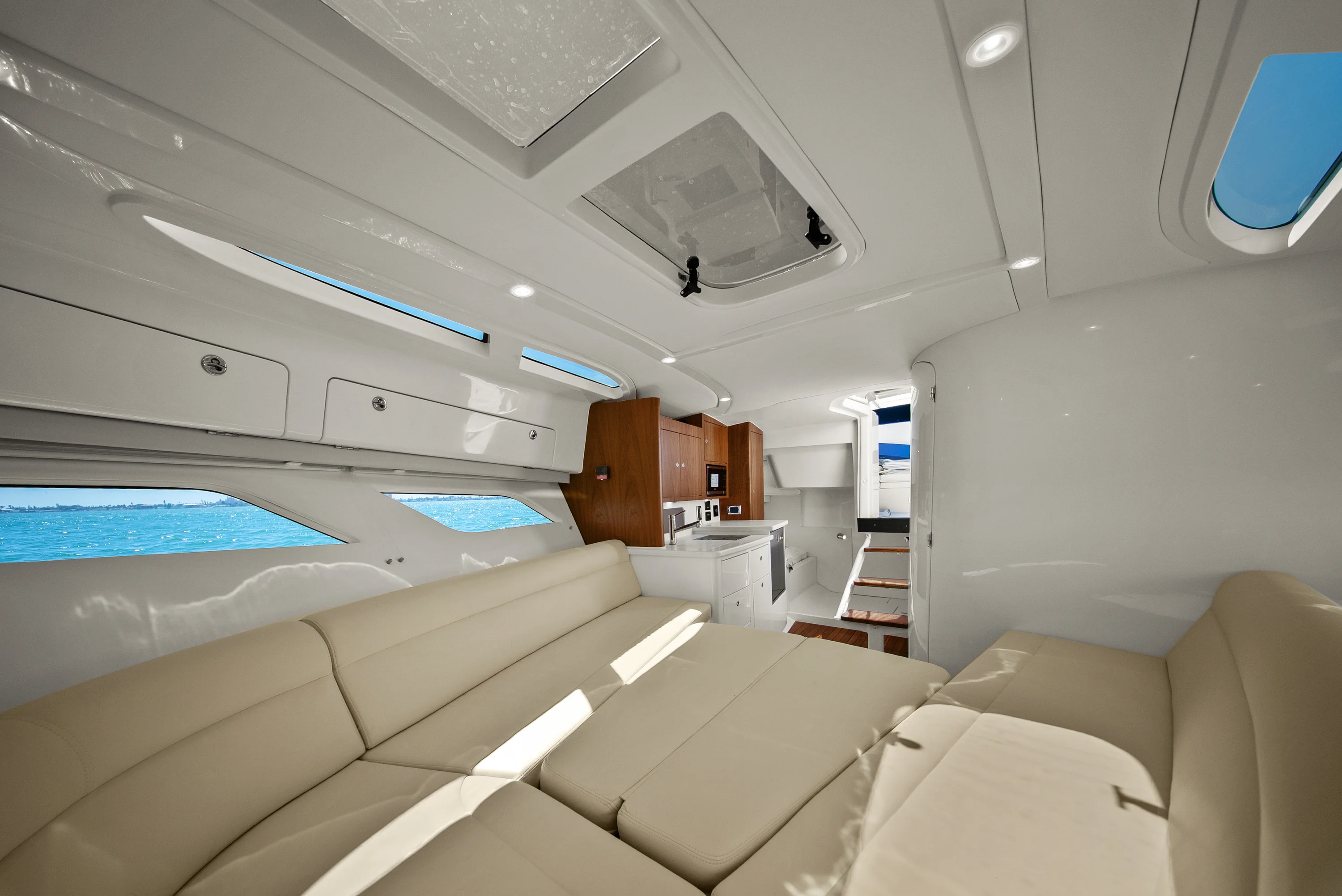 2026 Intrepid 41 Valor Image Thumbnail #30