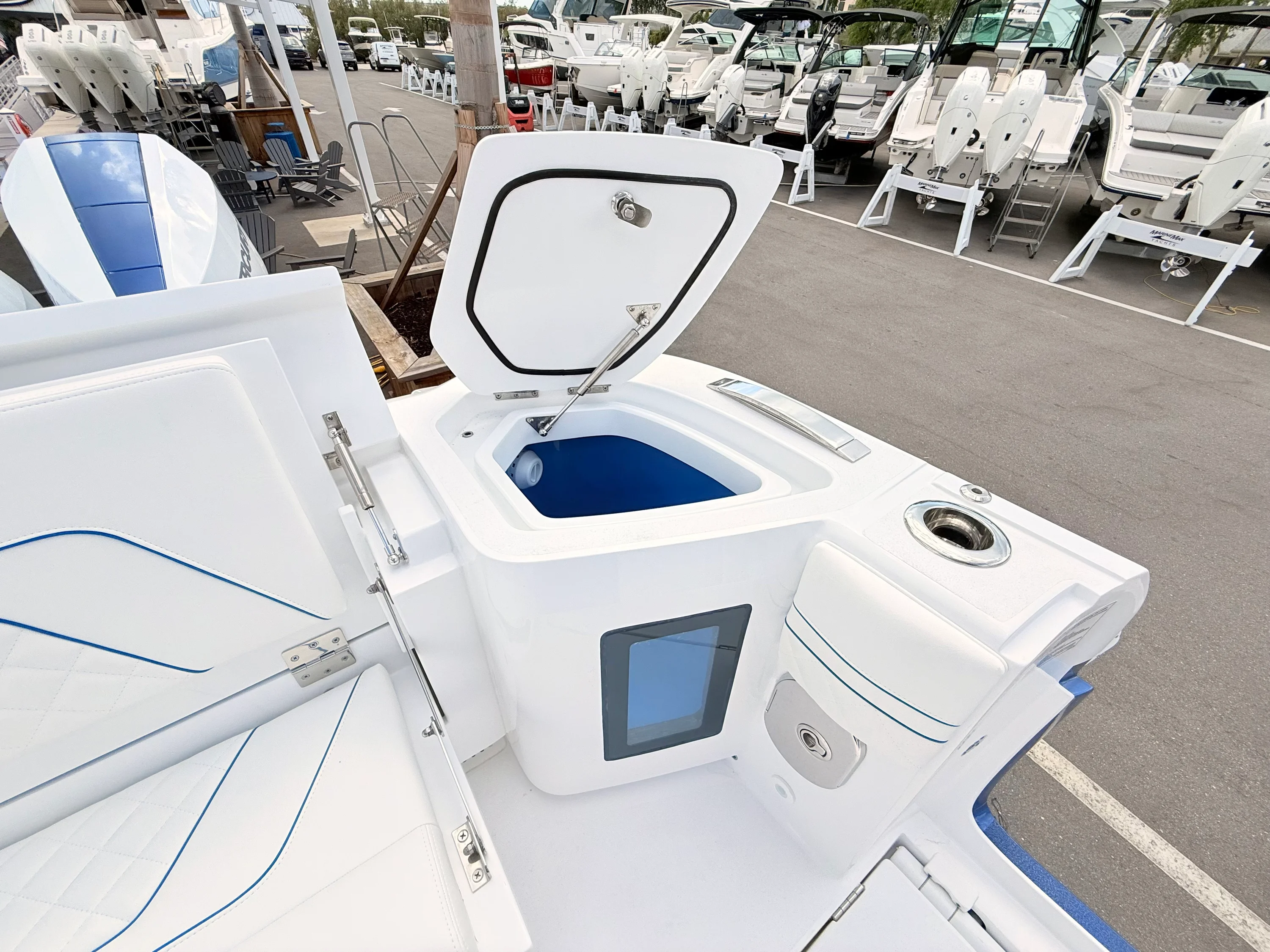 2026 Intrepid 41 Valor Image Thumbnail #15