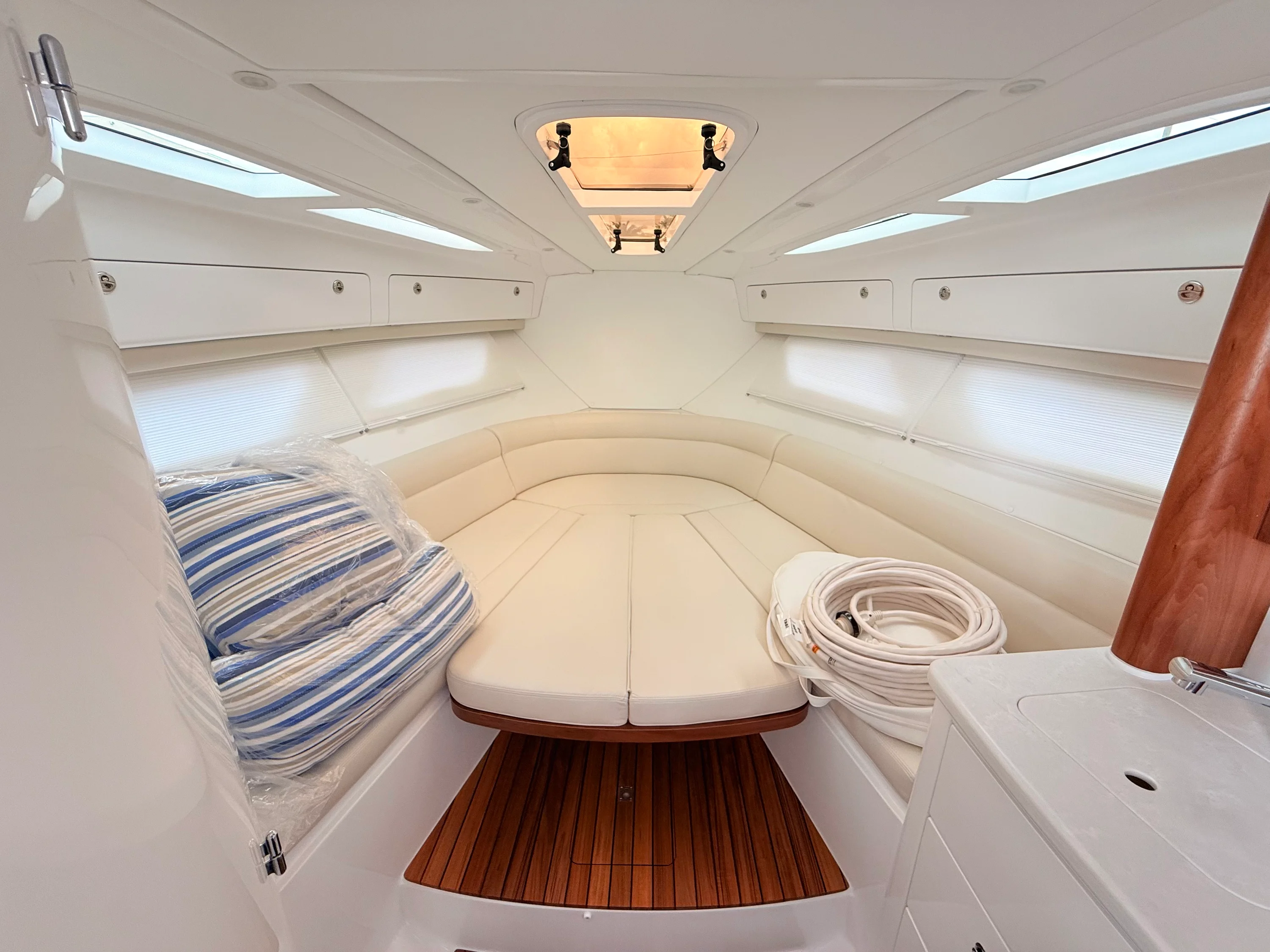 2026 Intrepid 41 Valor Image Thumbnail #47