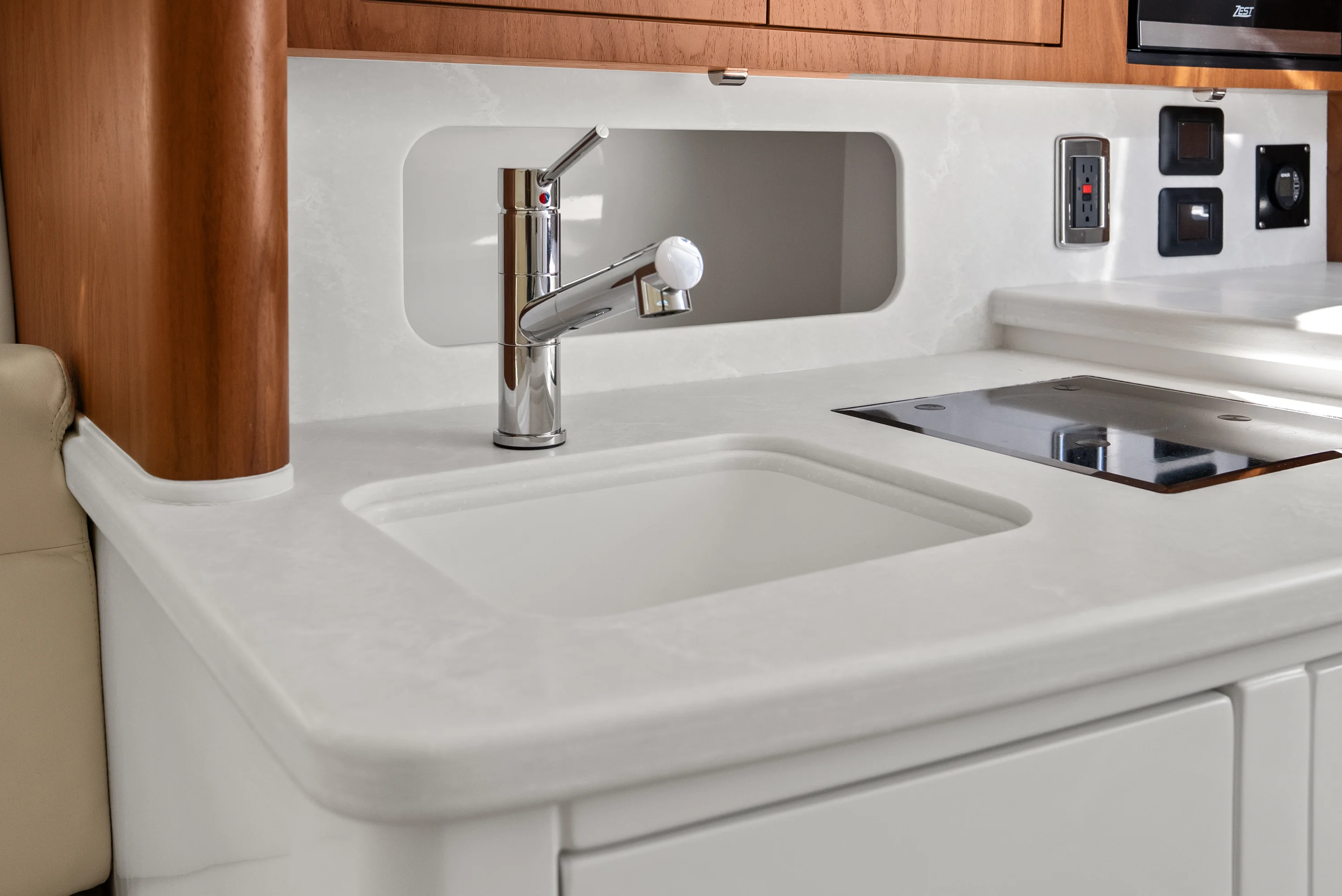 2026 Intrepid 41 Valor Image Thumbnail #27