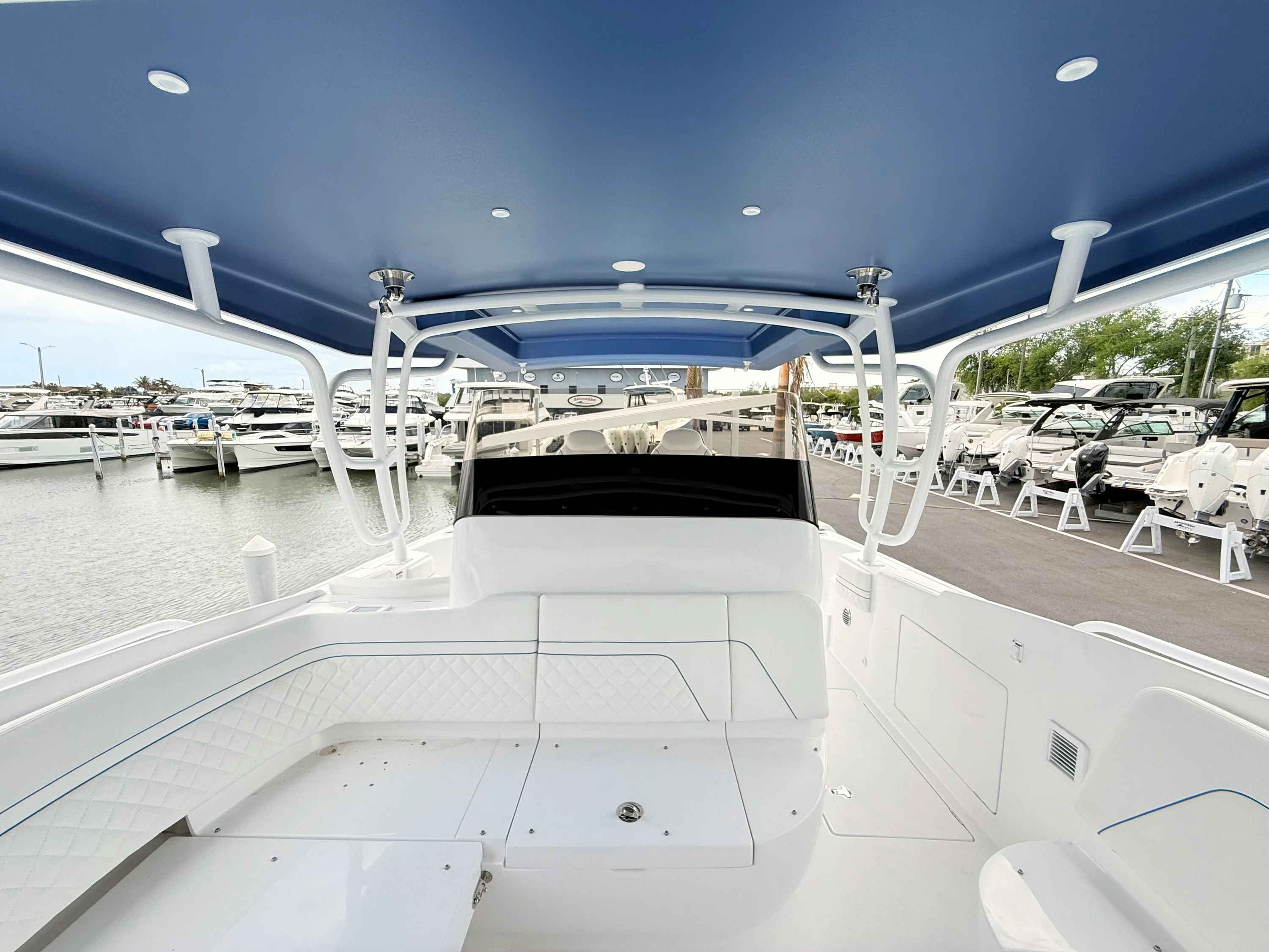 2026 Intrepid 41 Valor Image Thumbnail #36