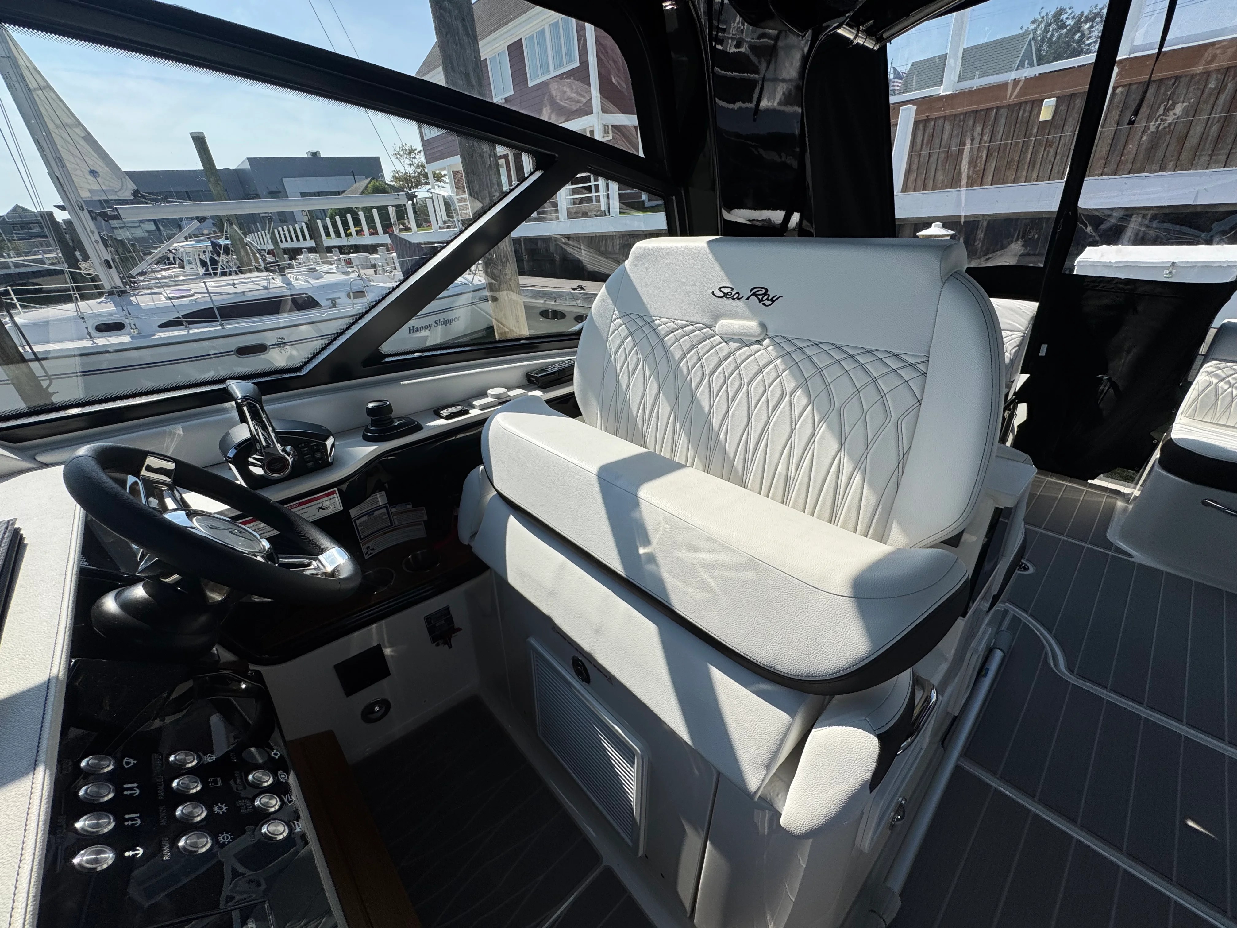 2025 Sea Ray 370 DA-OB Image Thumbnail #22