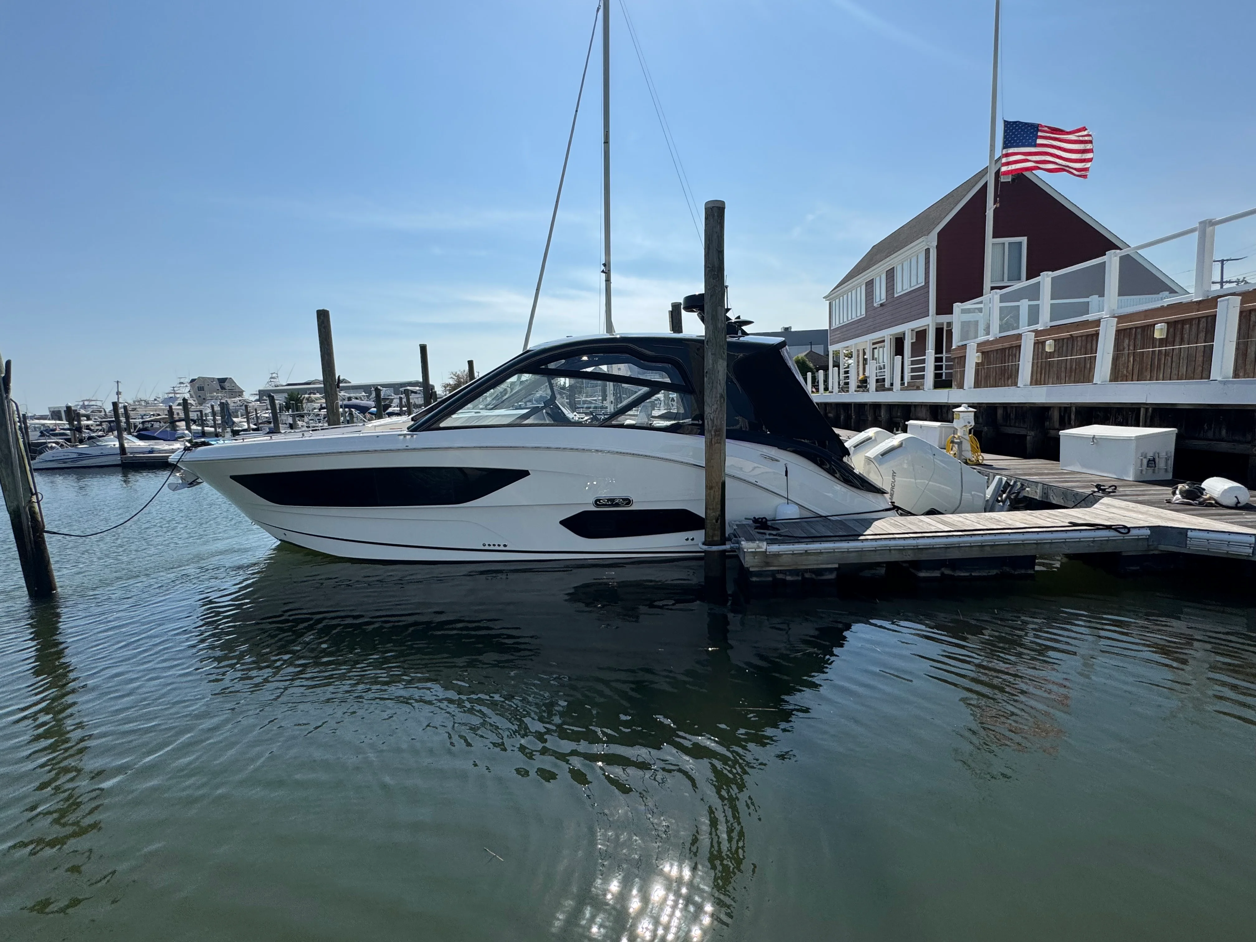 2025 Sea Ray 370 DA-OB Image Thumbnail #3