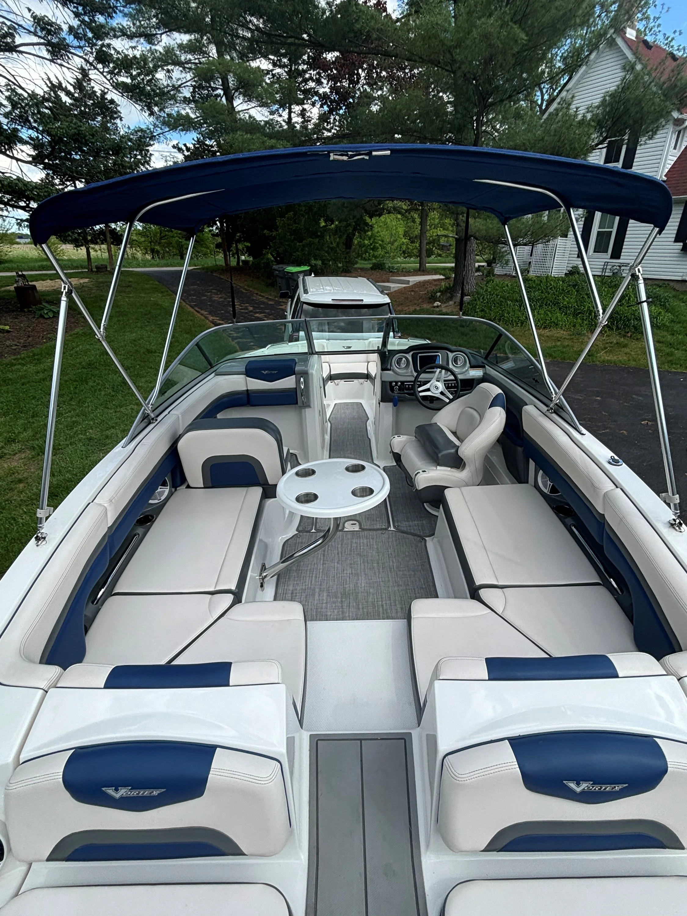 2017 Chaparral VORTEX 223 VR Image Thumbnail #3