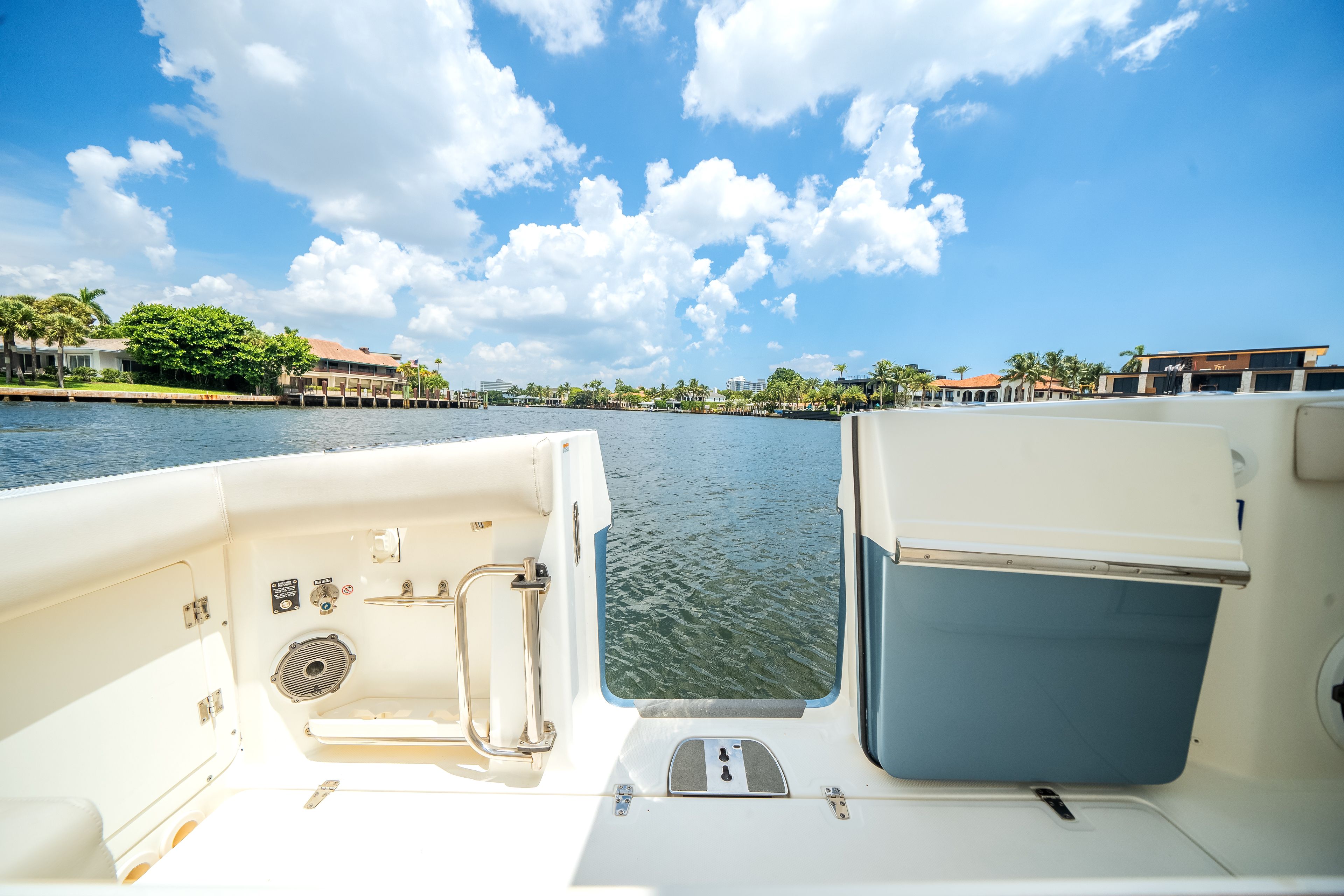 2022 Boston Whaler 380 OUTRAGE Image Thumbnail #32