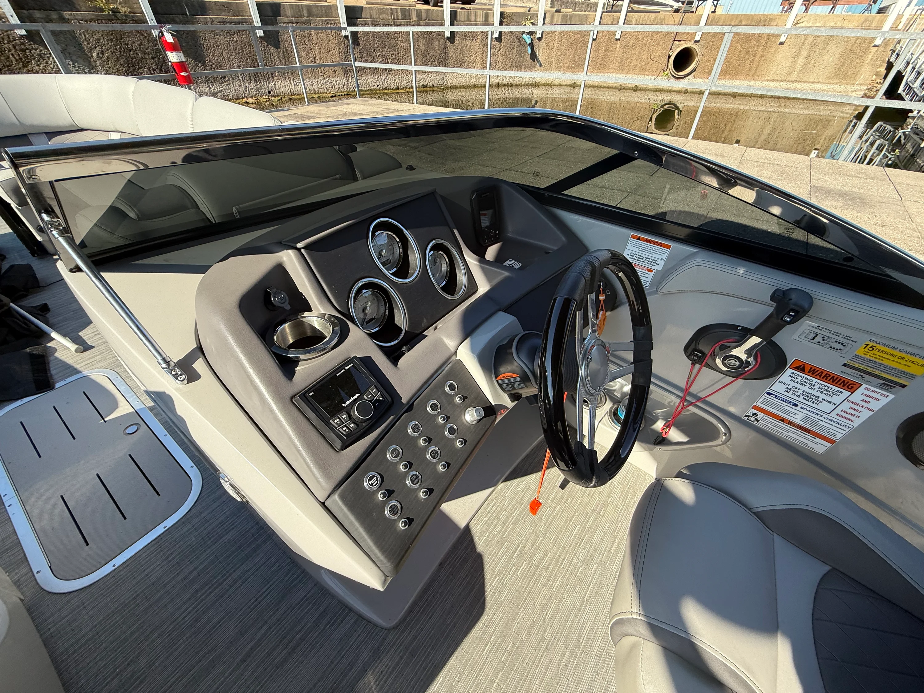 2022 Bennington 25 RSBWA Image Thumbnail #24