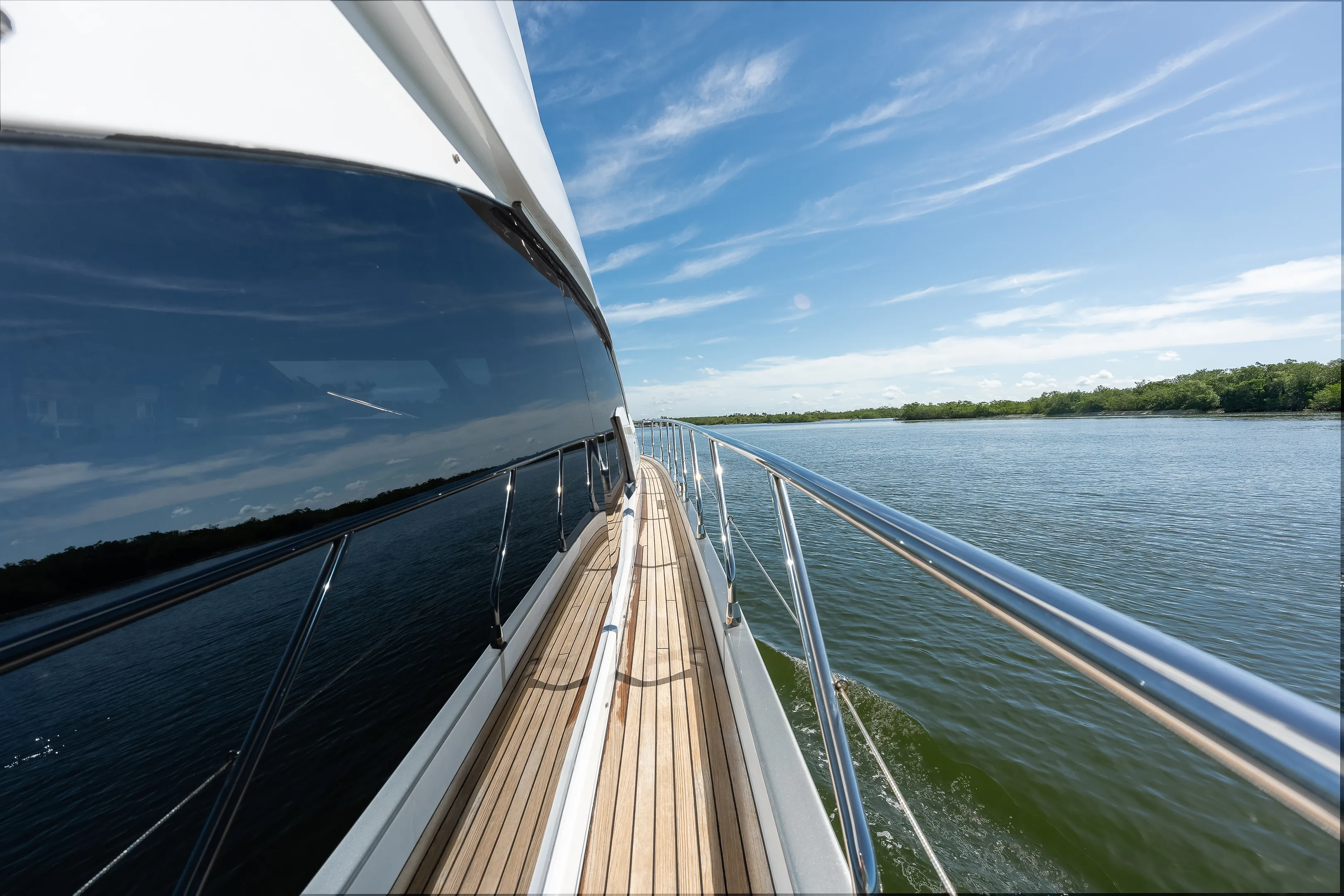 2018 Azimut 66 FLY Image Thumbnail #7