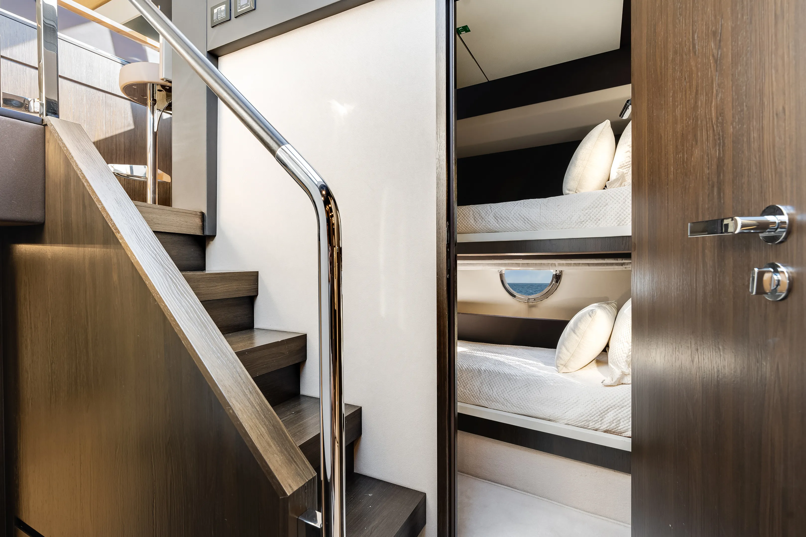 2018 Azimut 66 FLY Image Thumbnail #22