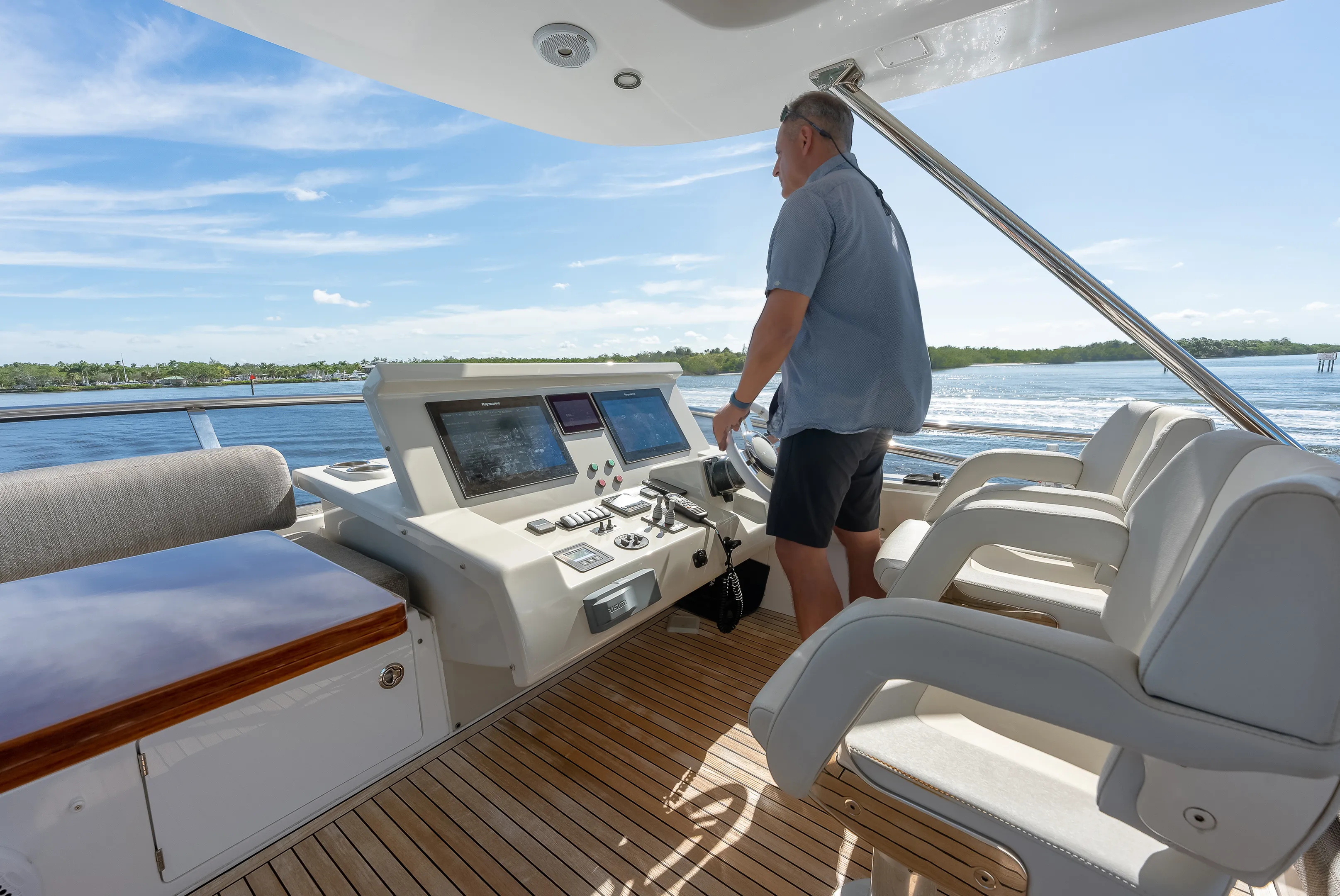 2018 Azimut 66 FLY Image Thumbnail #42