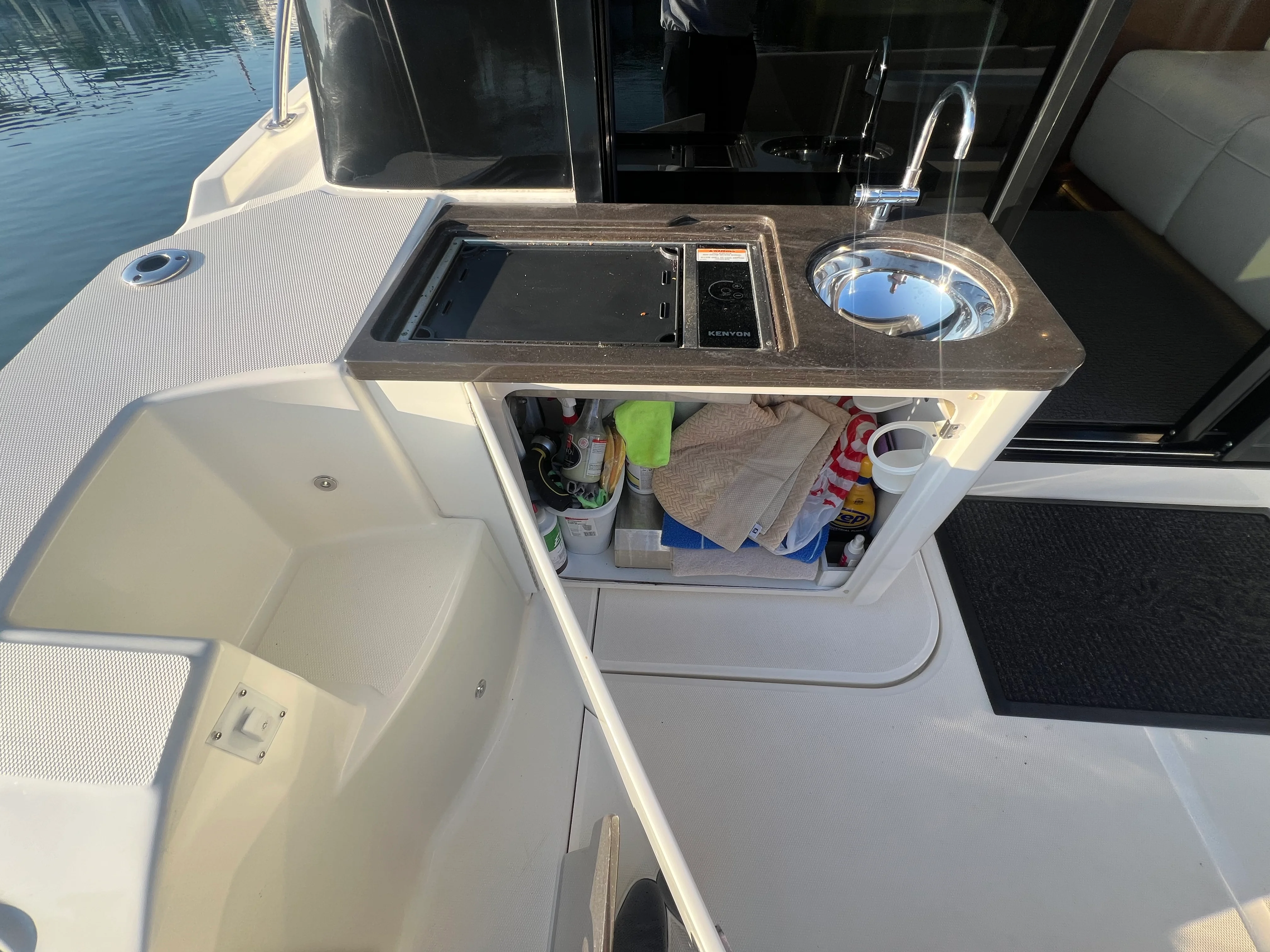 2016 Sea Ray 470 SUNDANCER Image Thumbnail #20