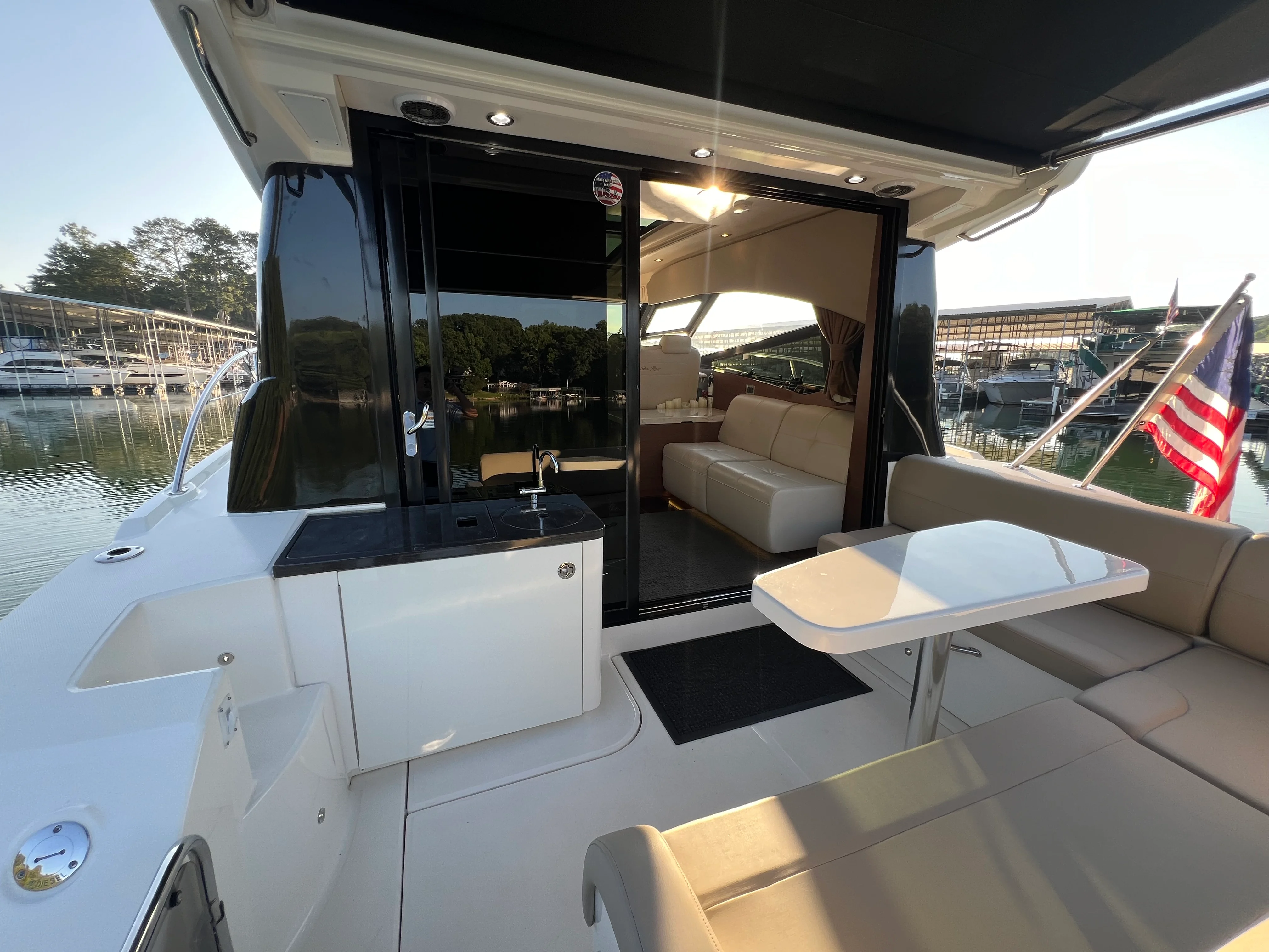 2016 Sea Ray 470 SUNDANCER Image Thumbnail #21