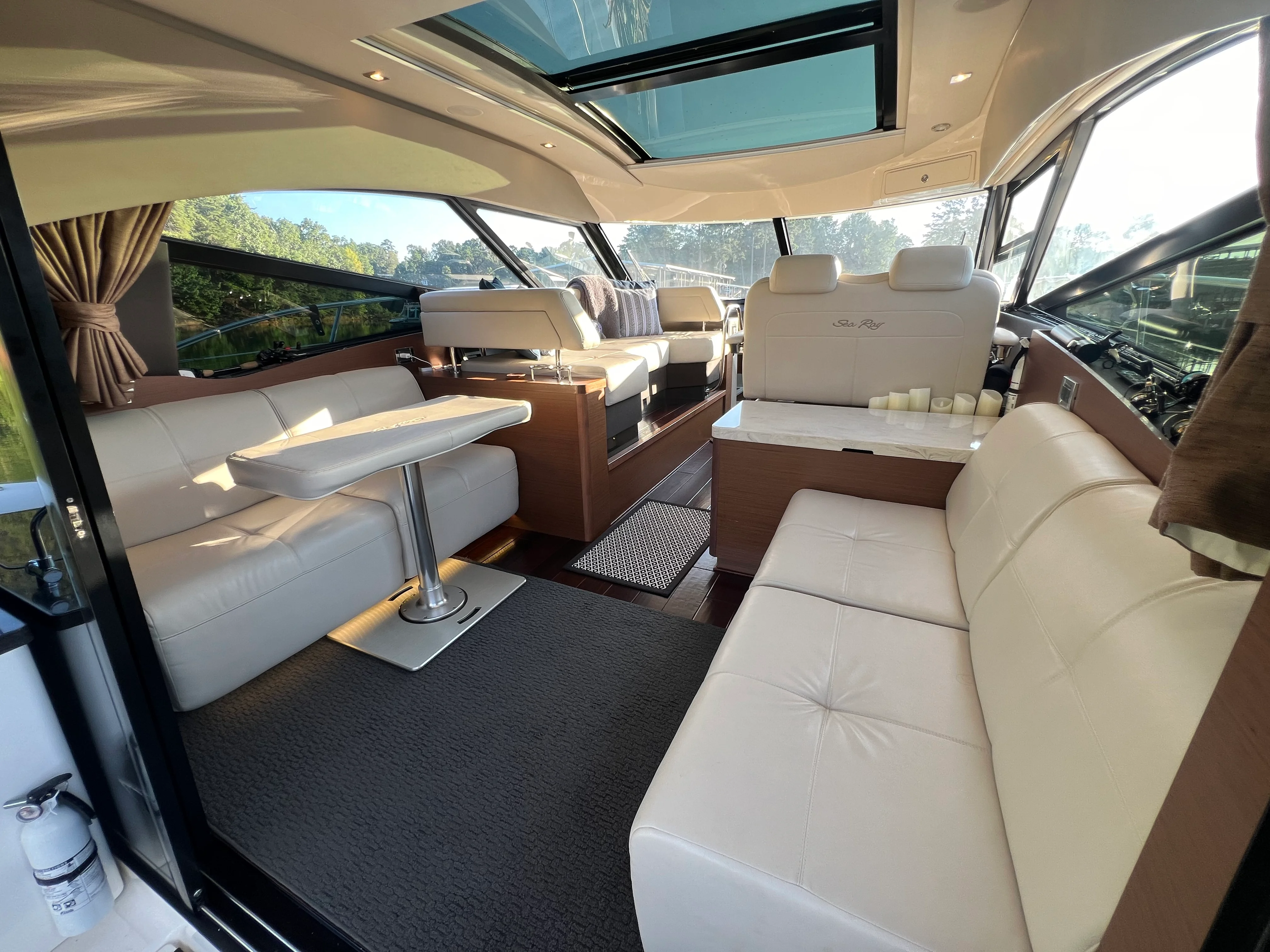 2016 Sea Ray 470 SUNDANCER Image Thumbnail #38