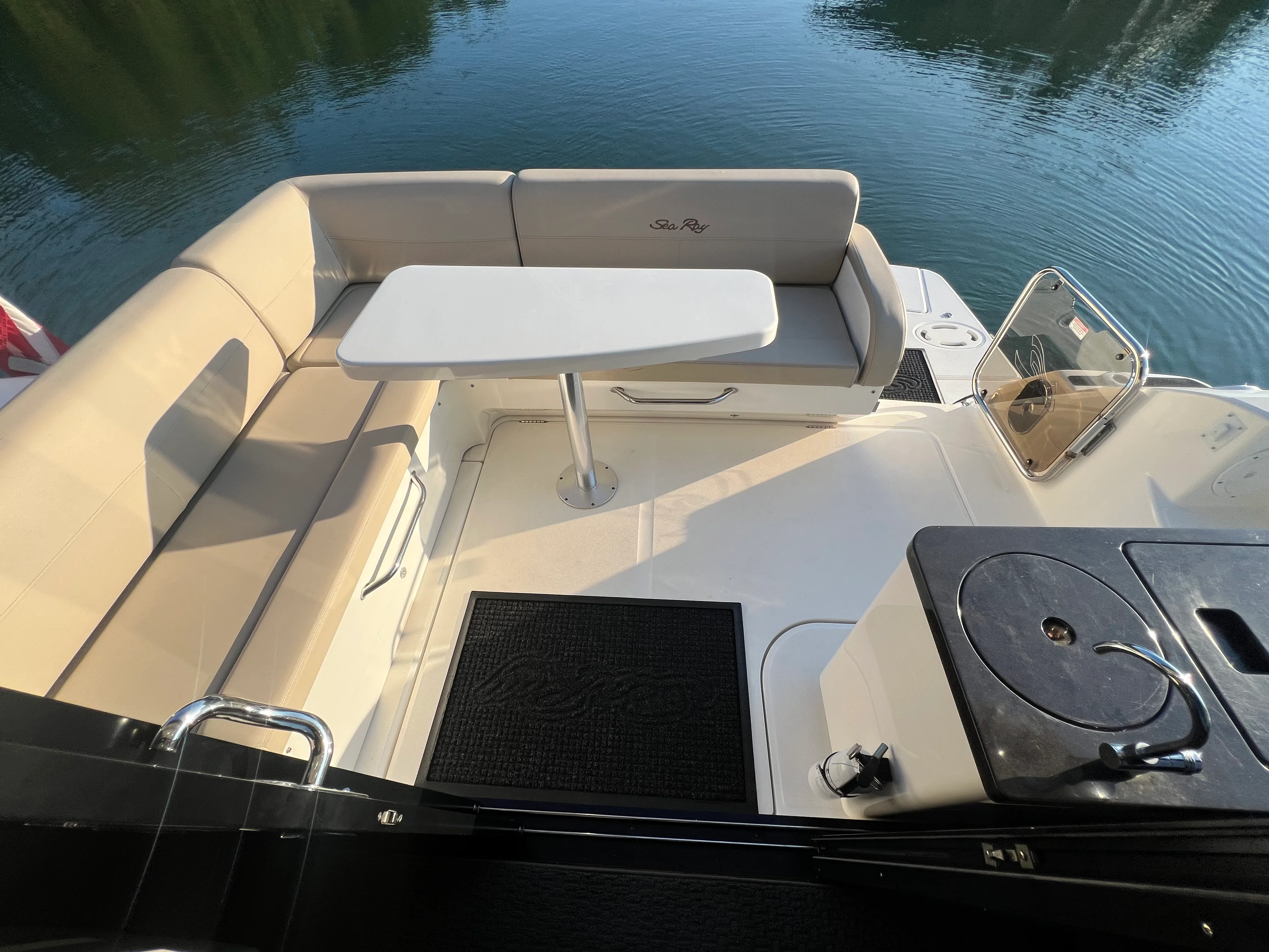 2016 Sea Ray 470 SUNDANCER Image Thumbnail #22