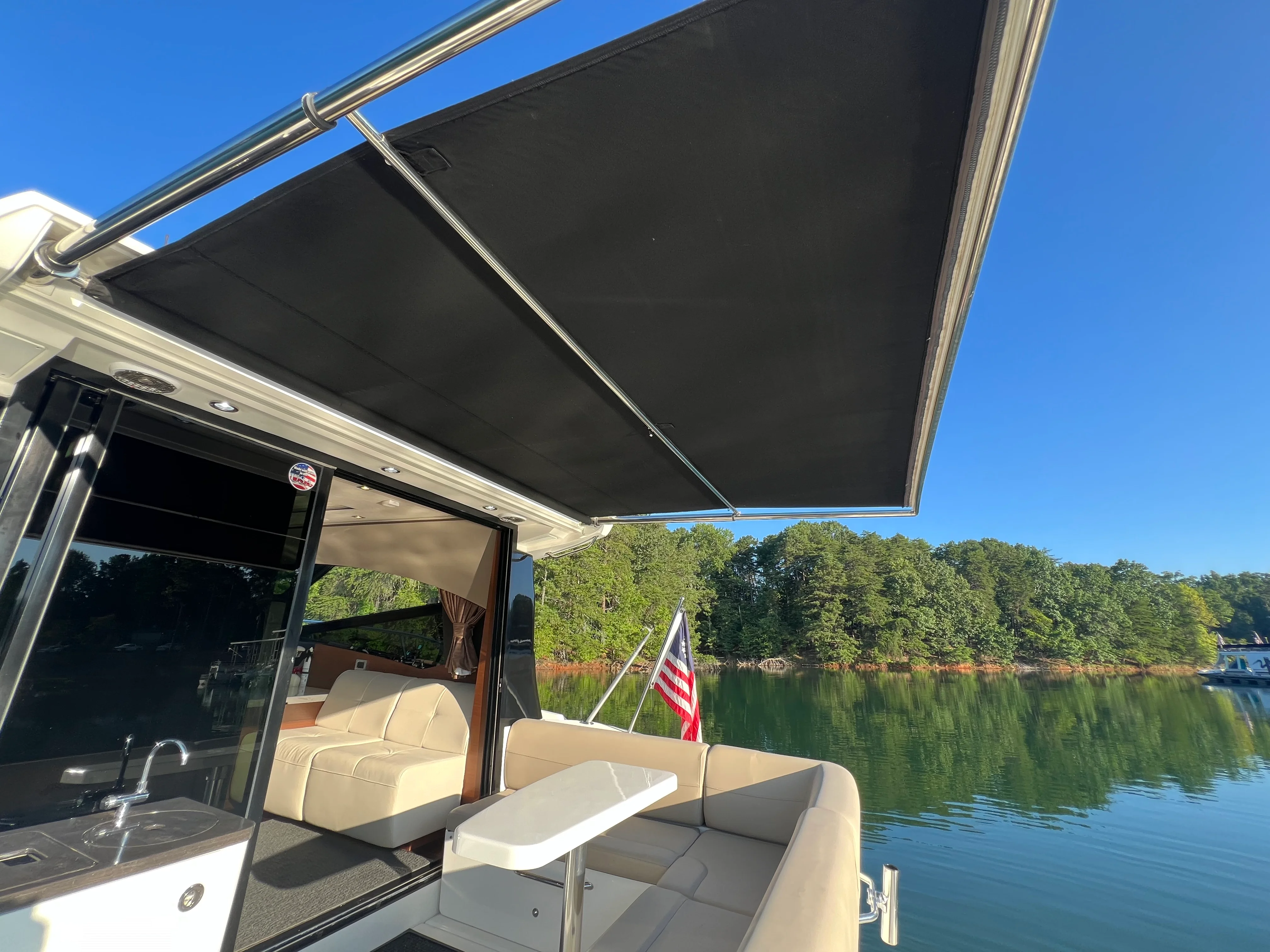 2016 Sea Ray 470 SUNDANCER Image Thumbnail #36