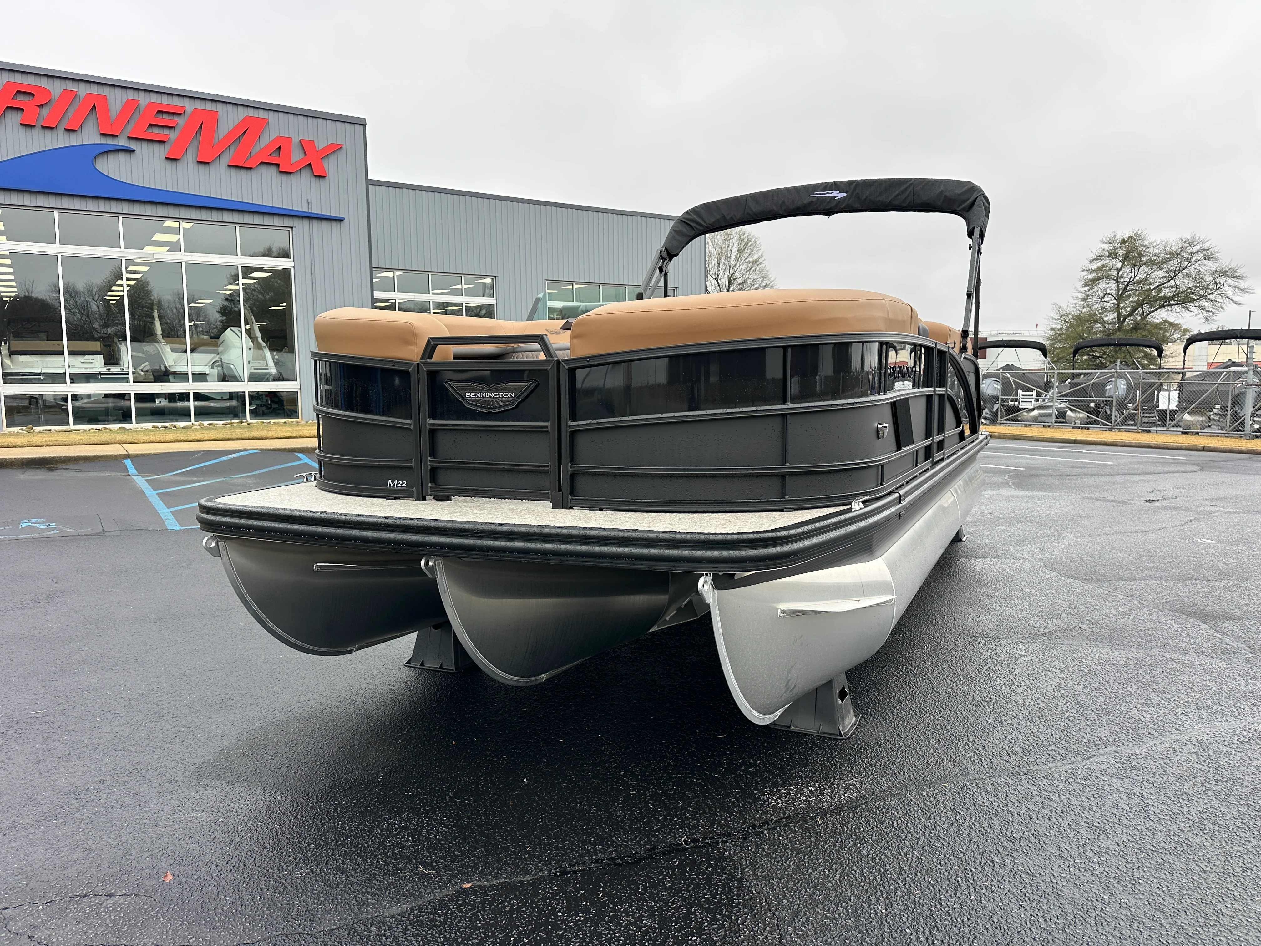 Thumbnail 3 for 2026 Bennington 22MSB