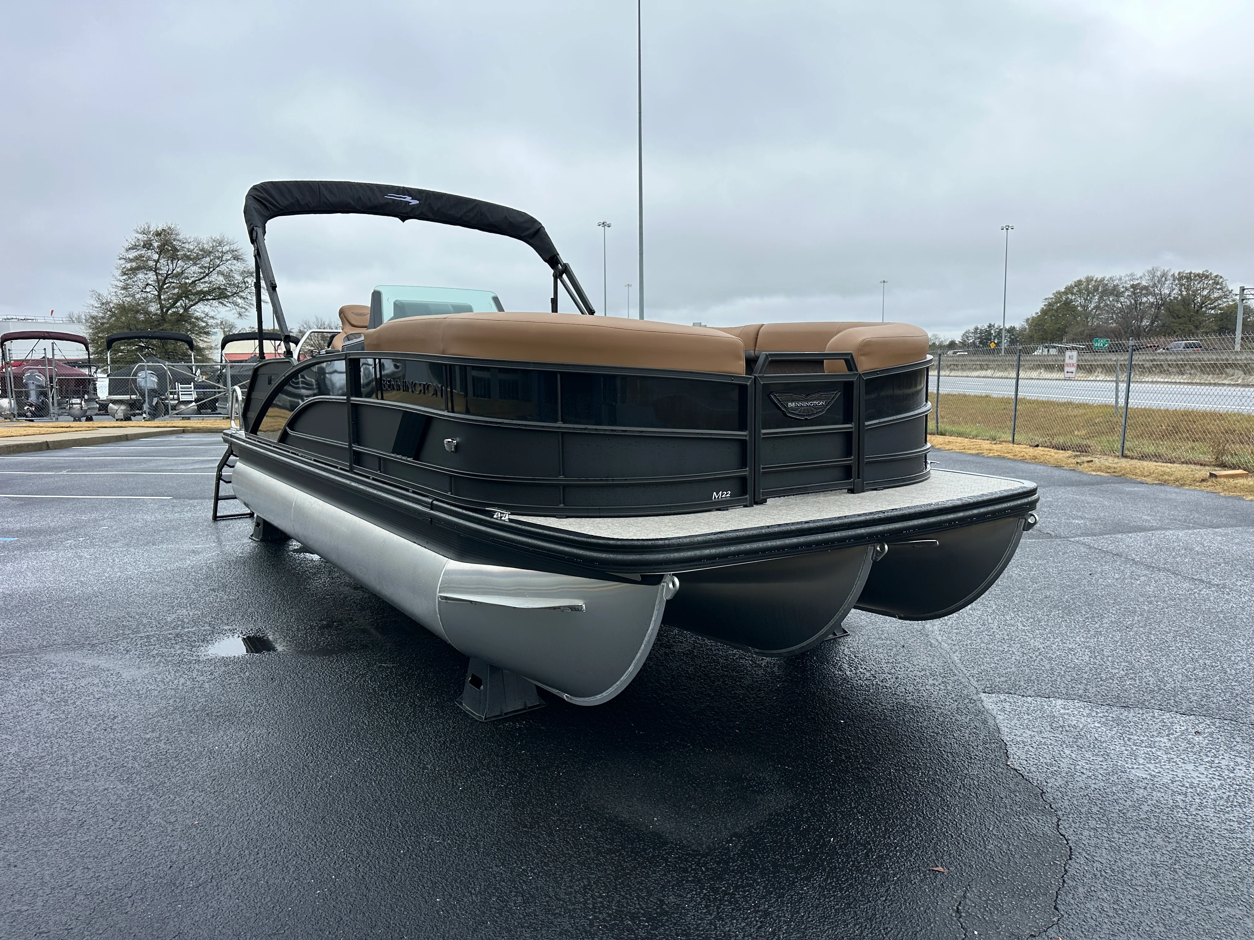 2026 Bennington 22MSB Image Thumbnail #1