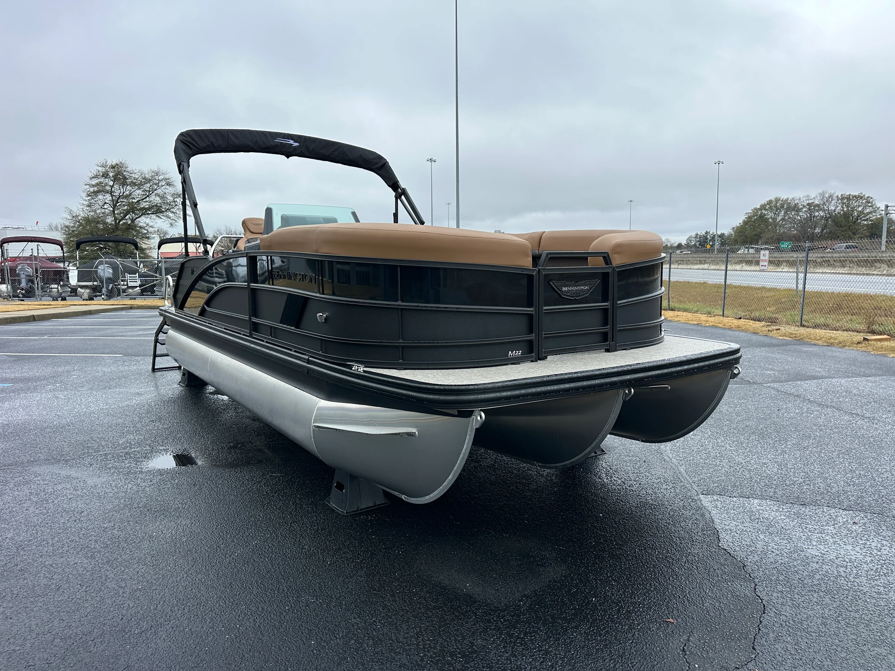 2026 Bennington 22MSB Image Thumbnail #1