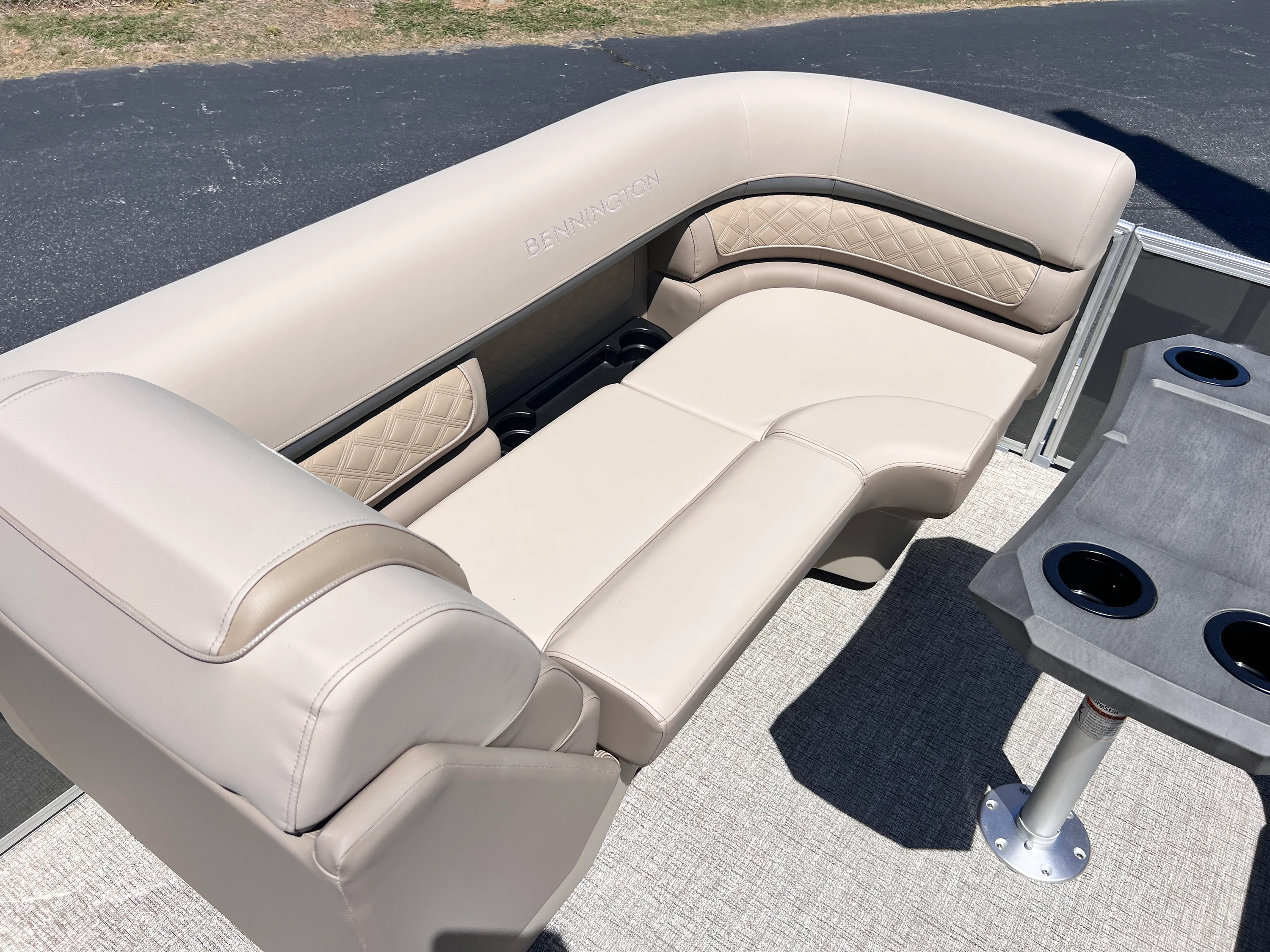 2026 Bennington 22 SSB Image Thumbnail #14