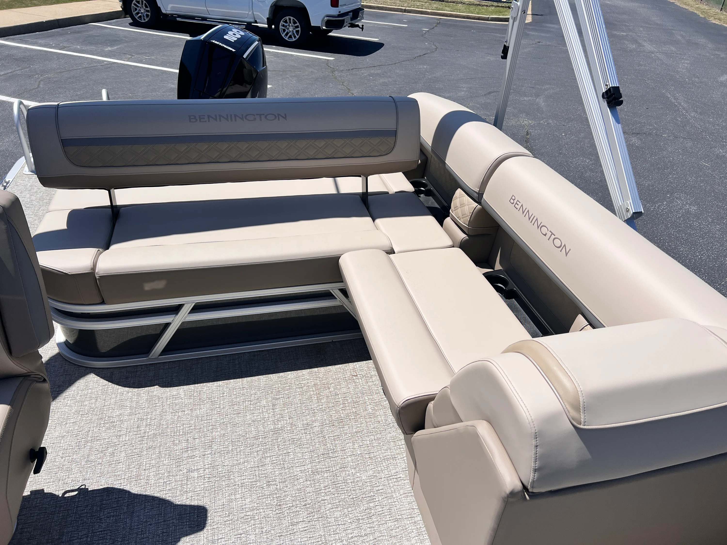 2026 Bennington 22 SSB Image Thumbnail #8