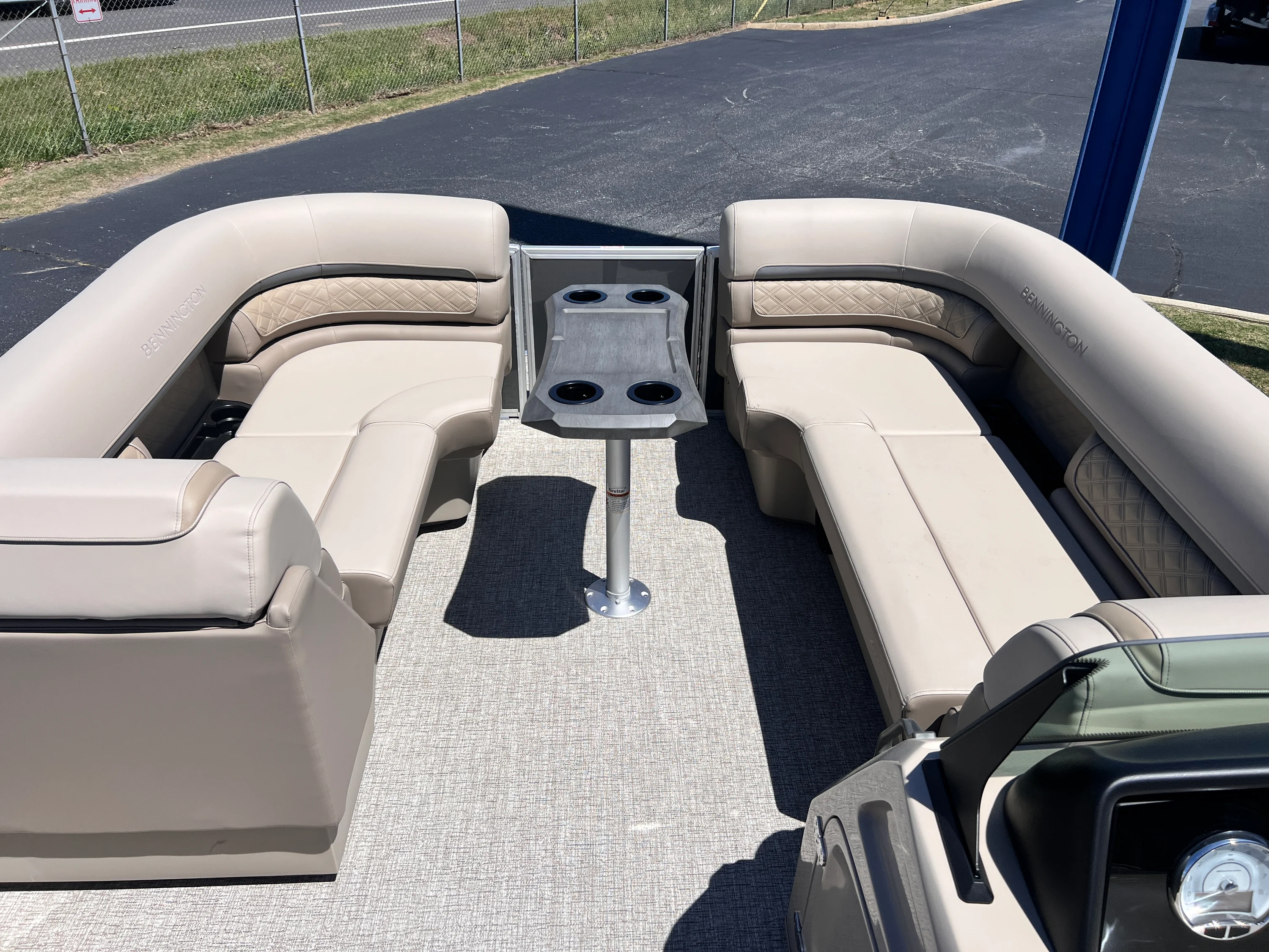 2026 Bennington 22 SSB Image Thumbnail #12