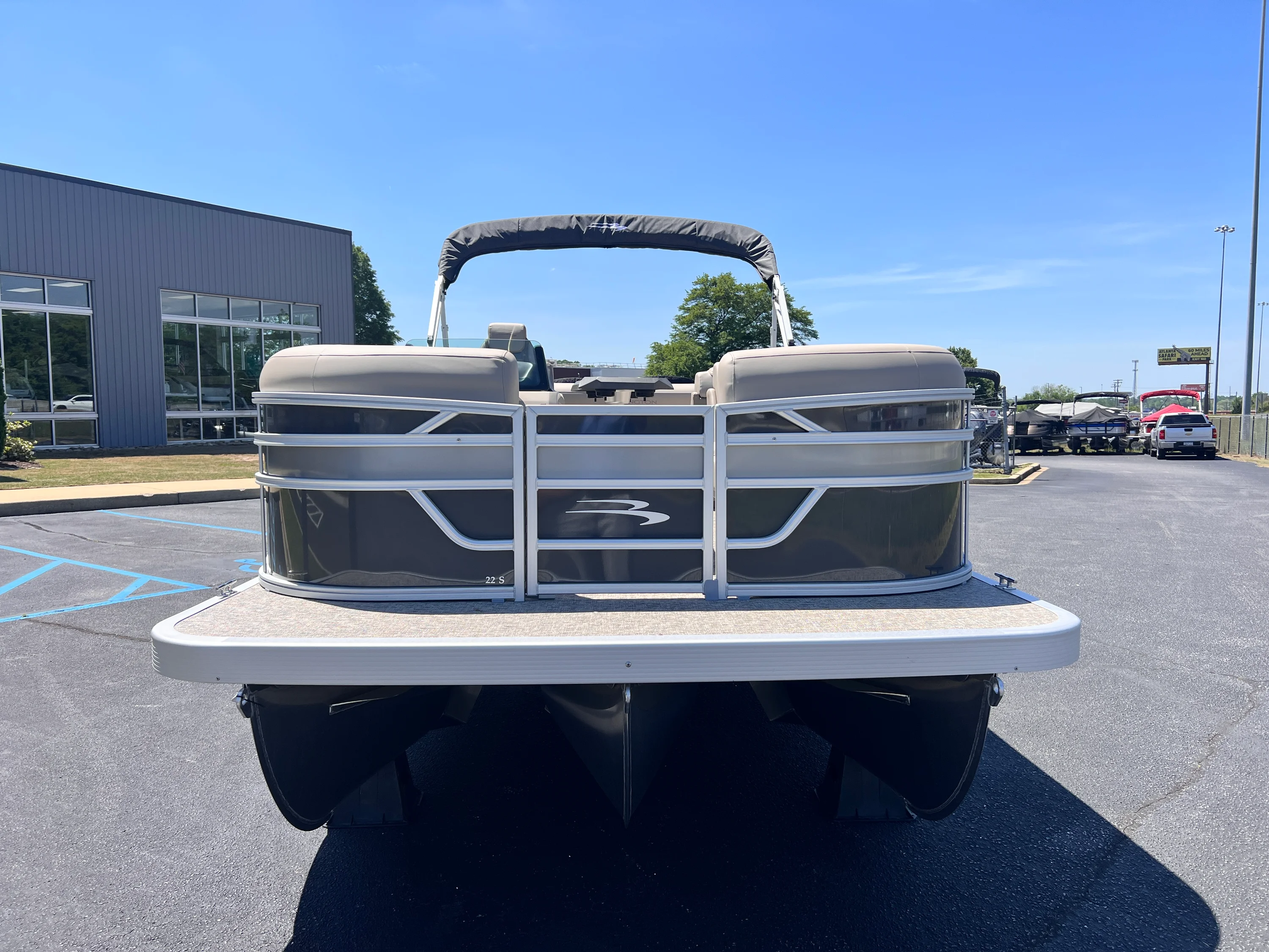 2026 Bennington 22 SSB Image Thumbnail #2