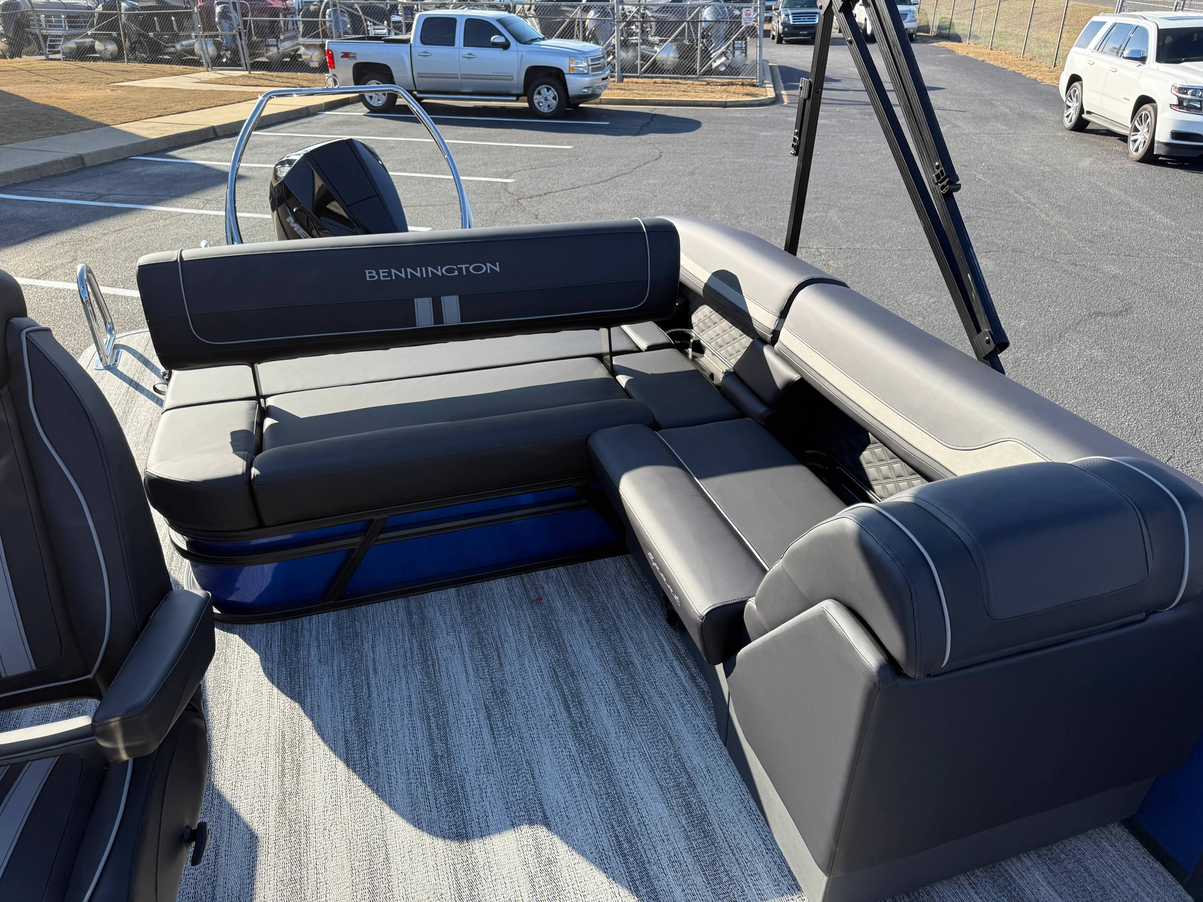 2026 Bennington 23SSB Image Thumbnail #11