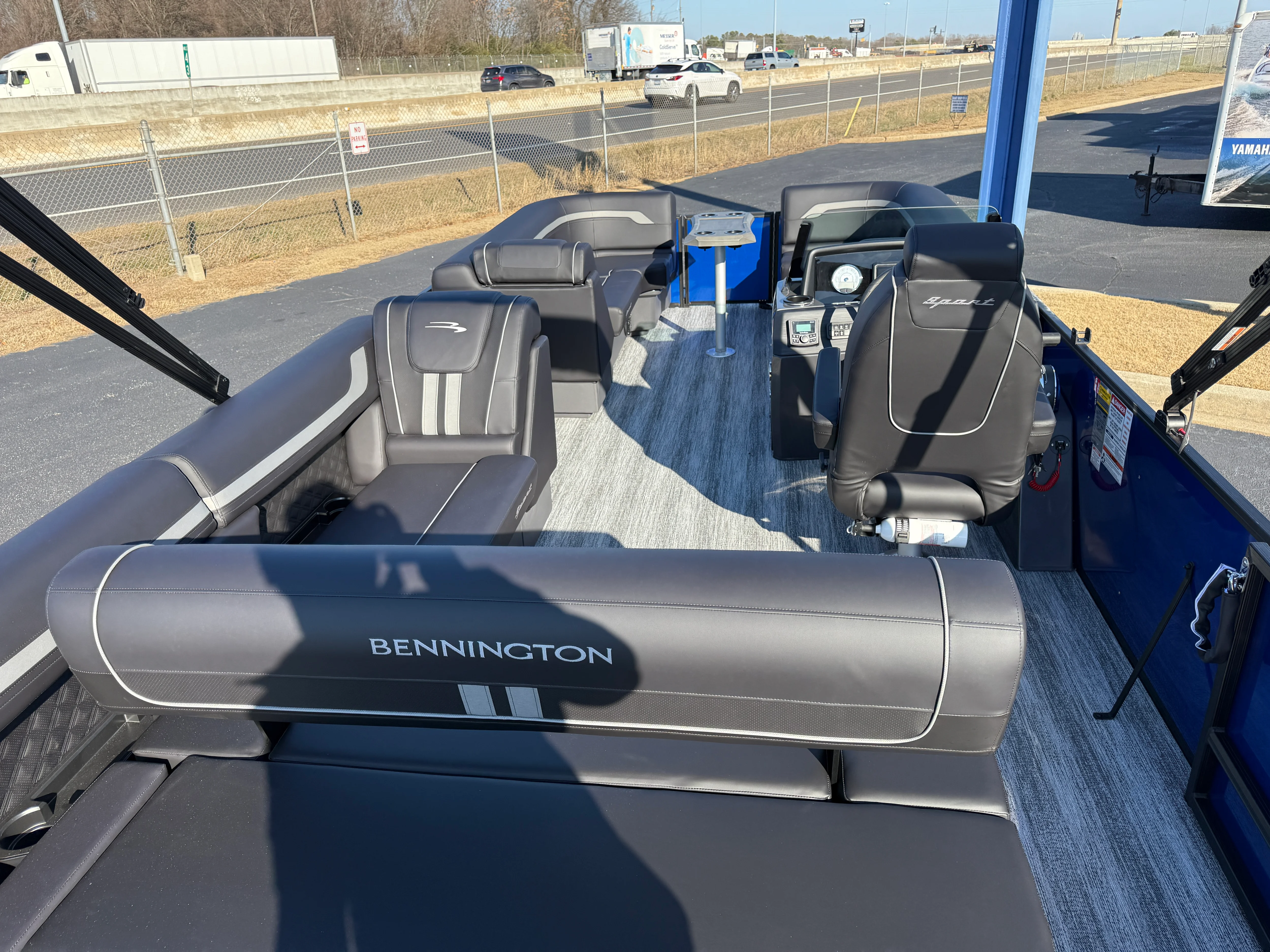 2026 Bennington 23SSB Image Thumbnail #18