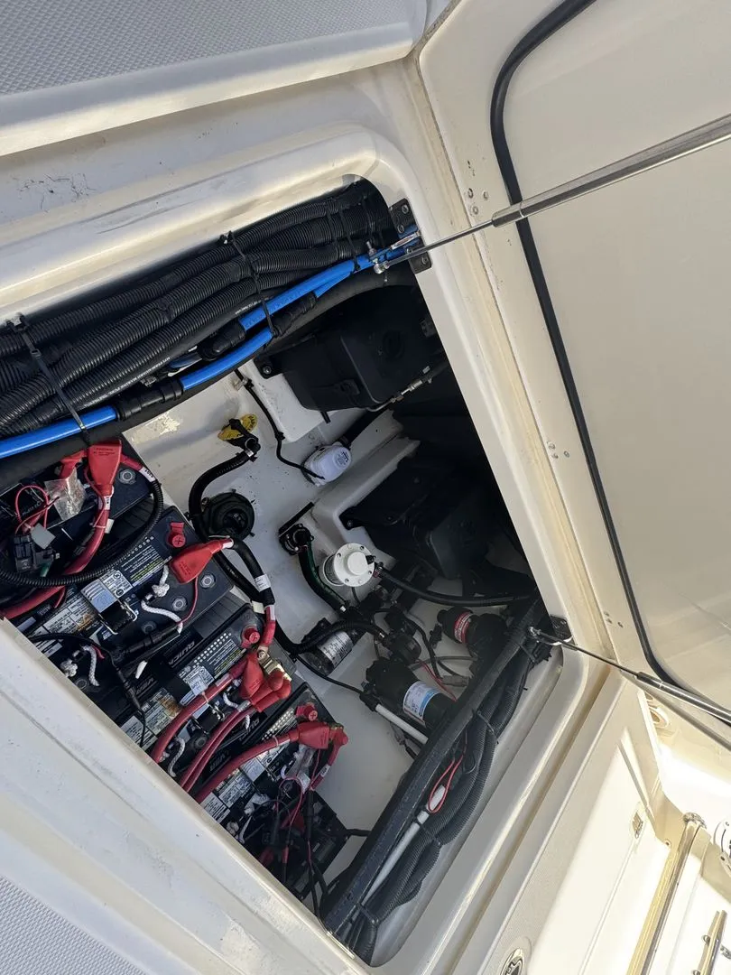 2021 Boston Whaler 280 OUTRAGE Image Thumbnail #16