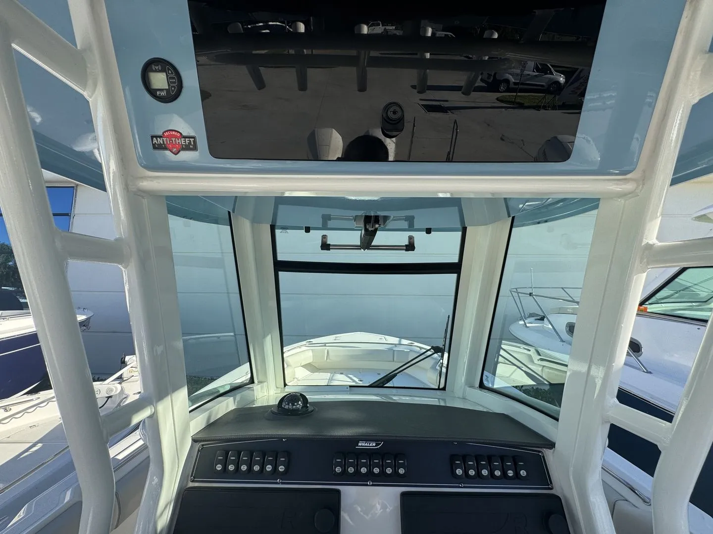 2021 Boston Whaler 280 OUTRAGE Image Thumbnail #21