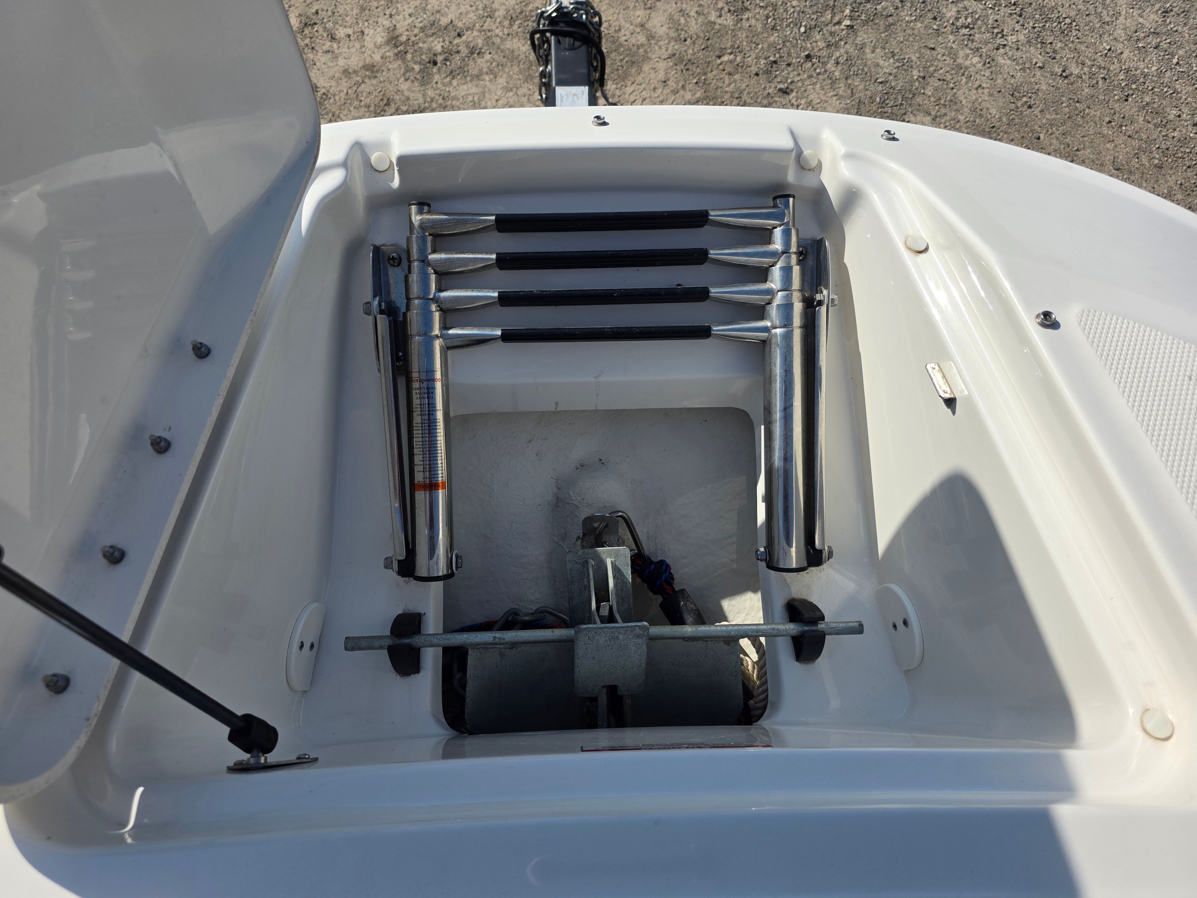 2017 Sea Ray 220 SDX Image Thumbnail #17