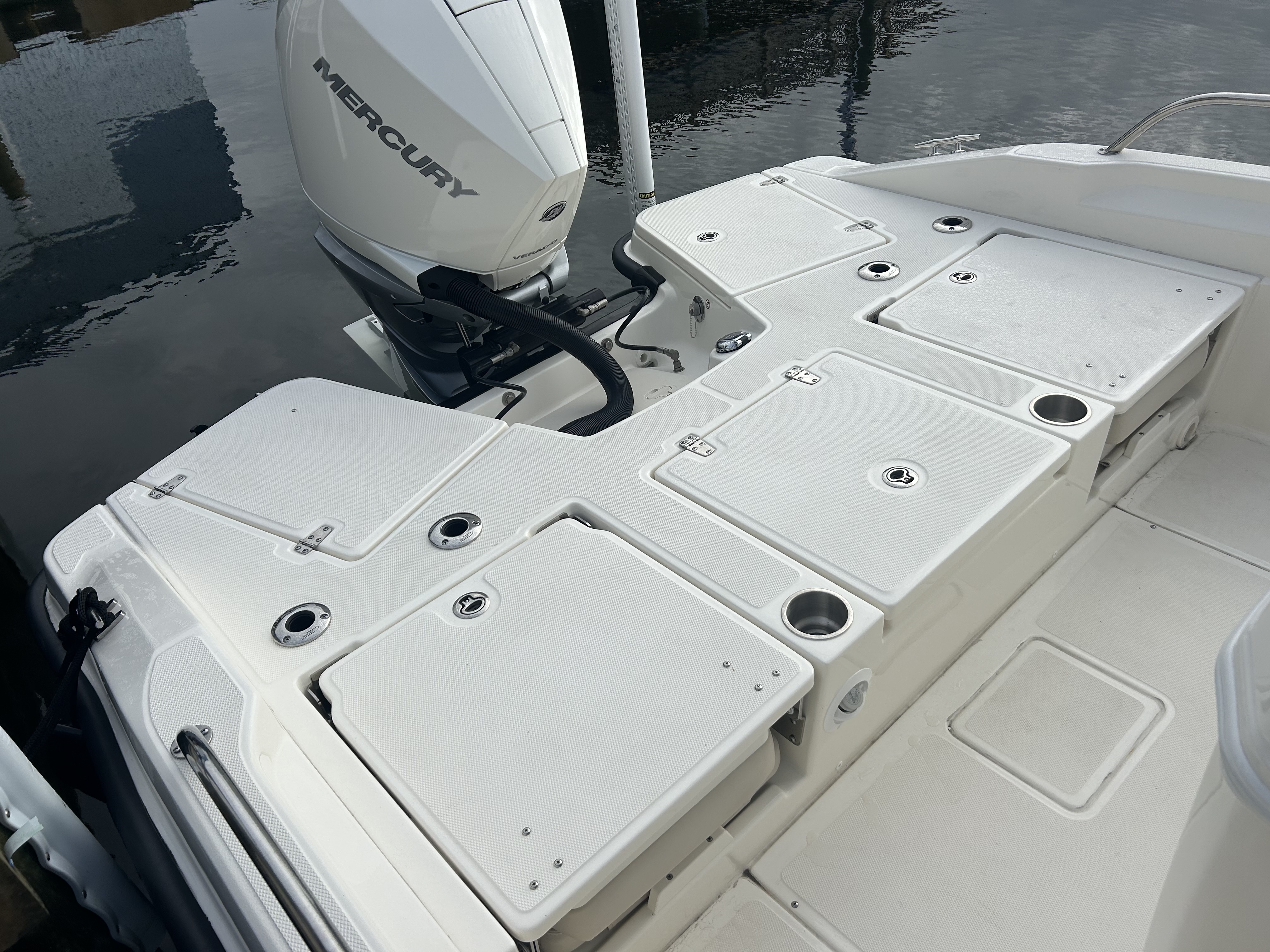 2024 Boston Whaler 25 DAUNTLESS Image Thumbnail #24