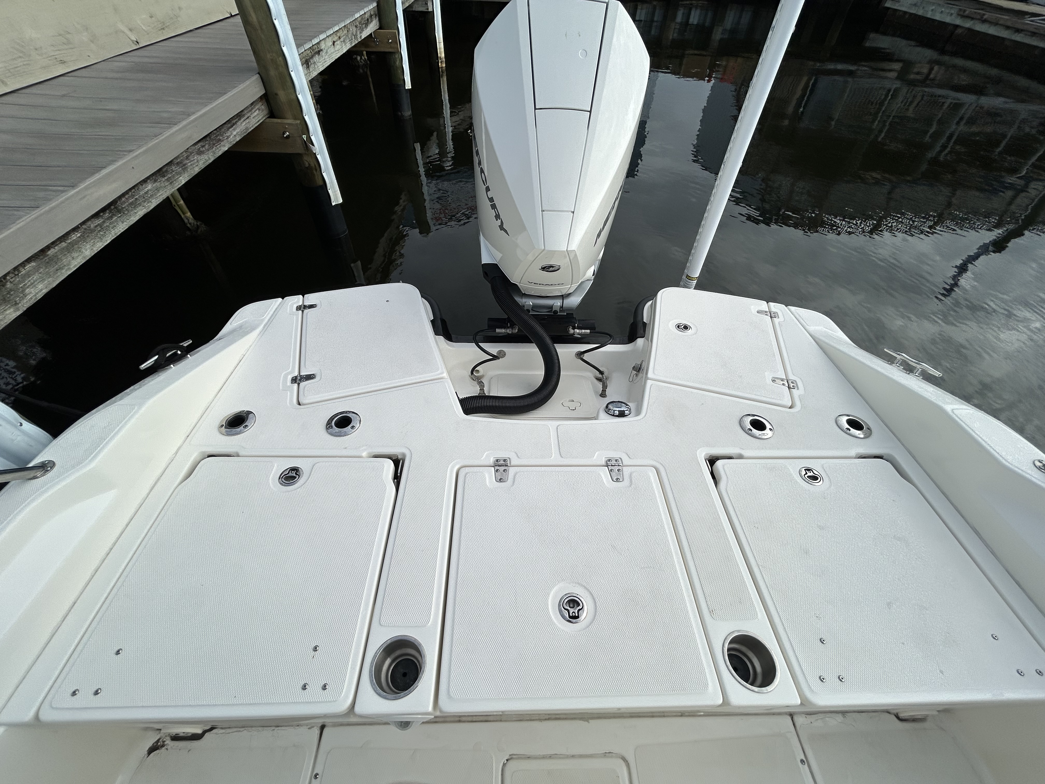 2024 Boston Whaler 25 DAUNTLESS Image Thumbnail #23
