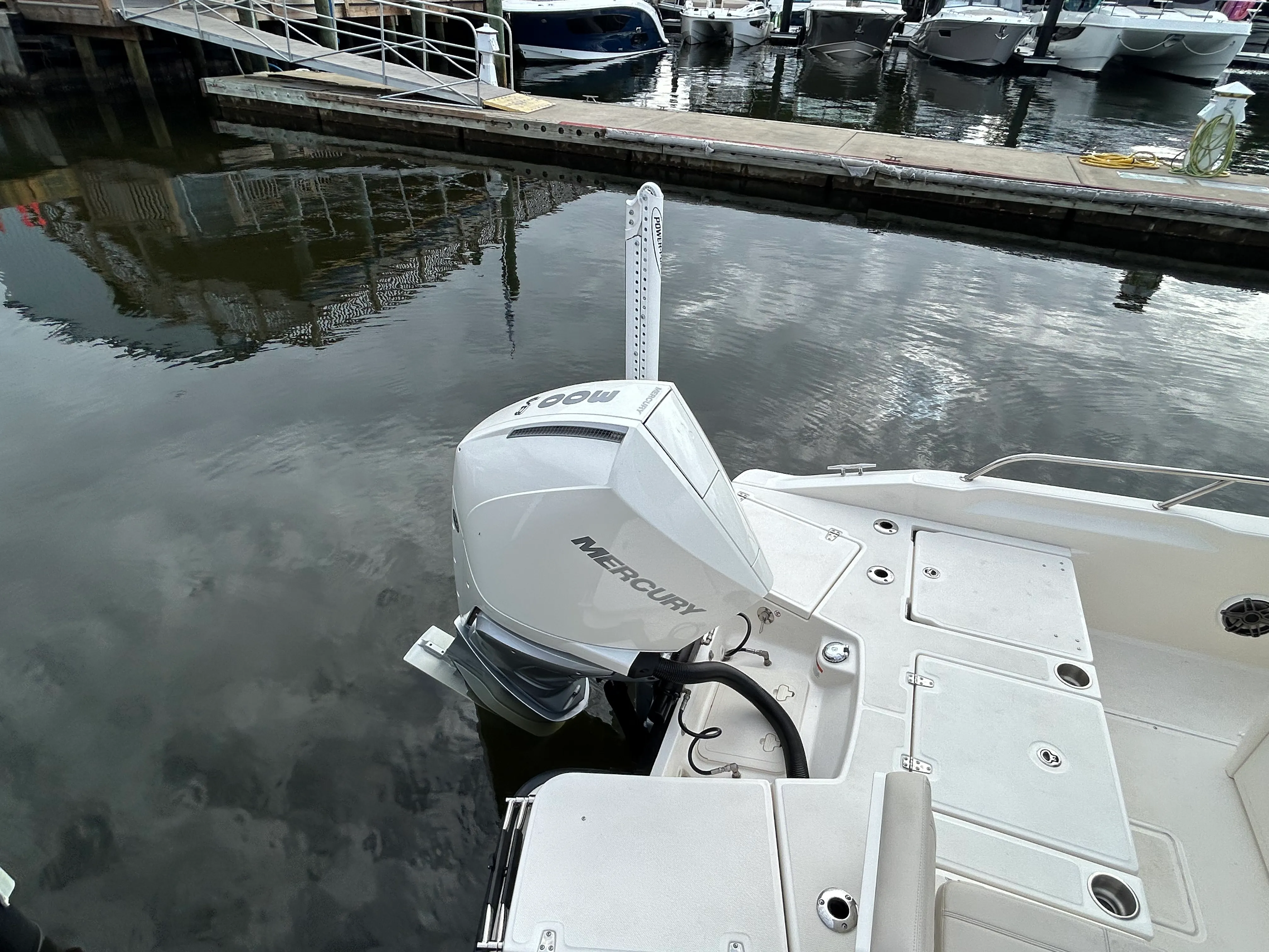 2024 Boston Whaler 25 DAUNTLESS Image Thumbnail #6