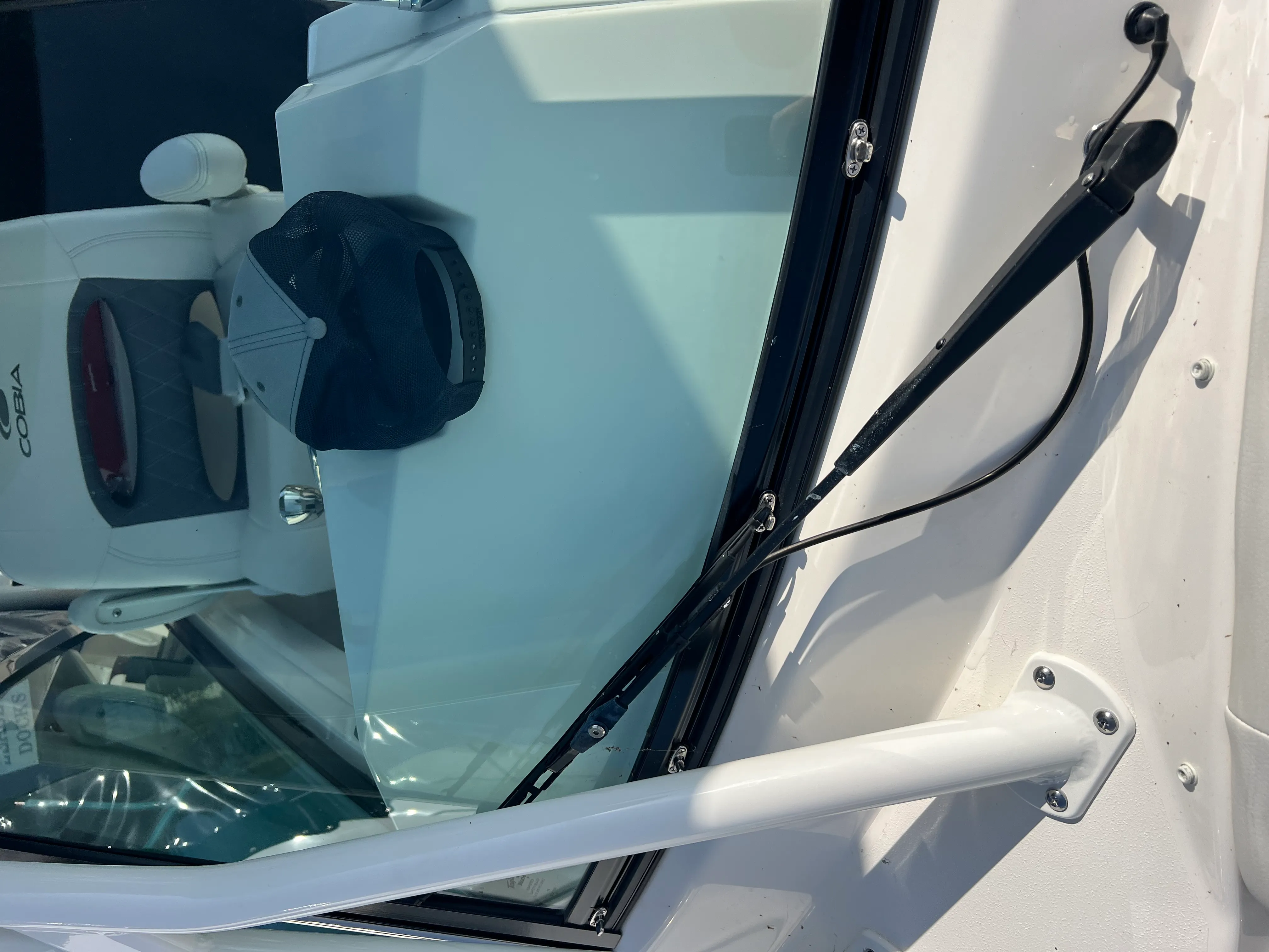 2022 Cobia 240 DUAL CONSOLE Image Thumbnail #33