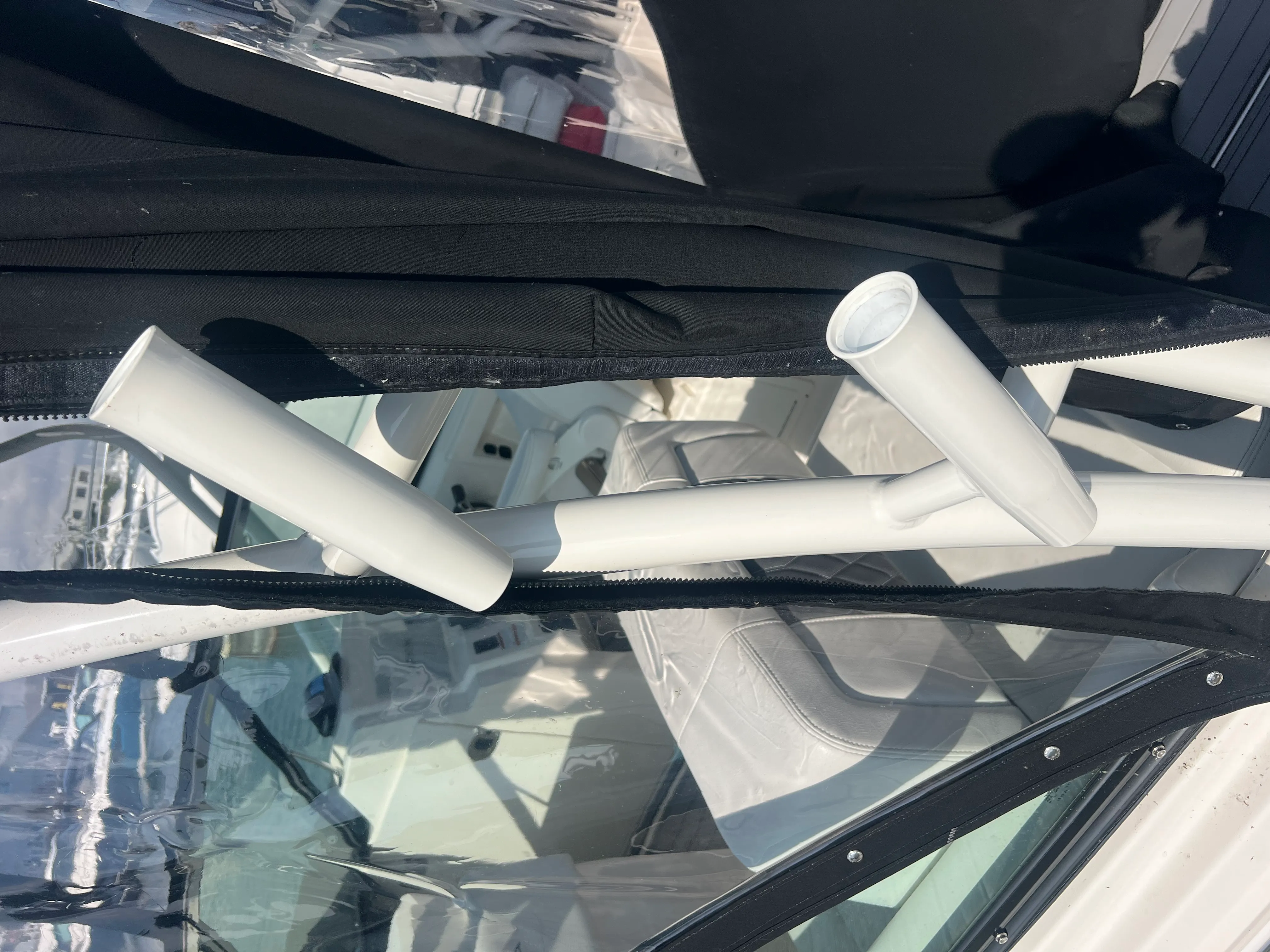 2022 Cobia 240 DUAL CONSOLE Image Thumbnail #12