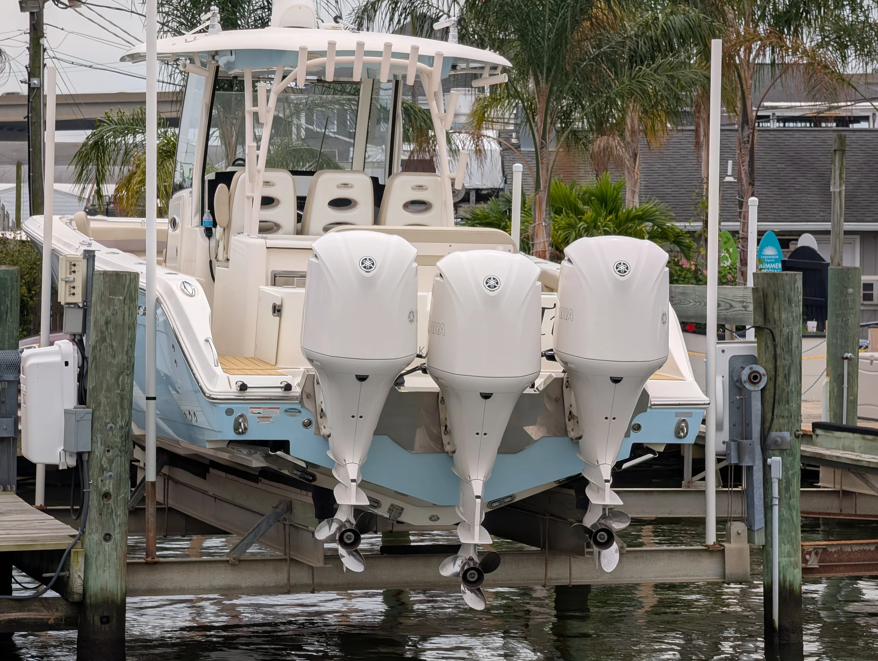 2019 Cobia 344 CC Image Thumbnail #6