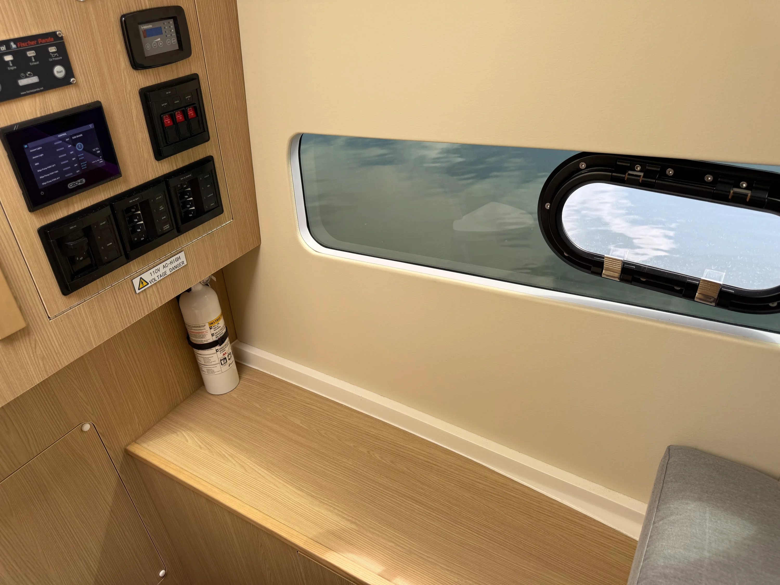 2024 Aquila 32 Sport Image Thumbnail #26