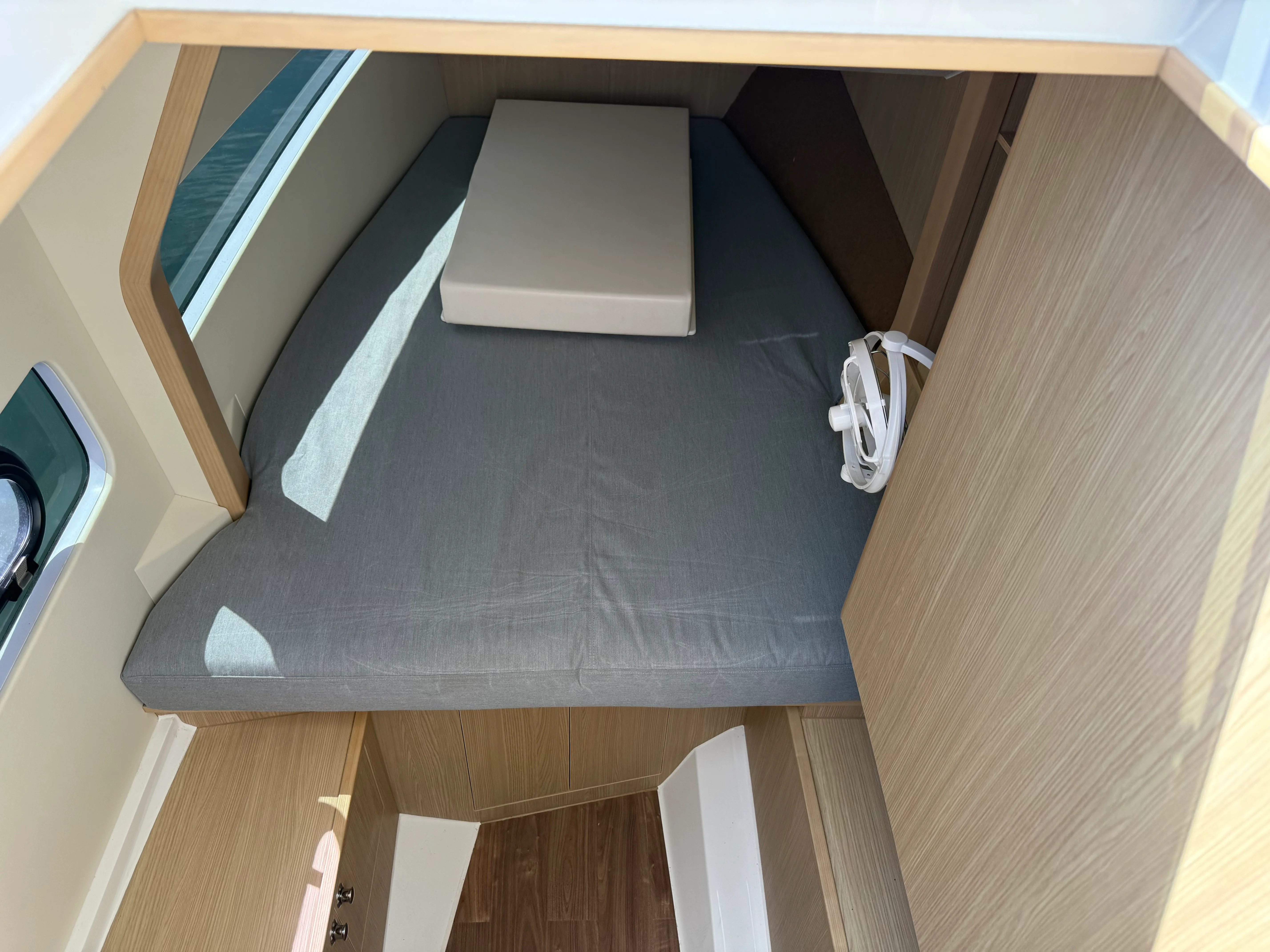 2024 Aquila 32 Sport Image Thumbnail #31