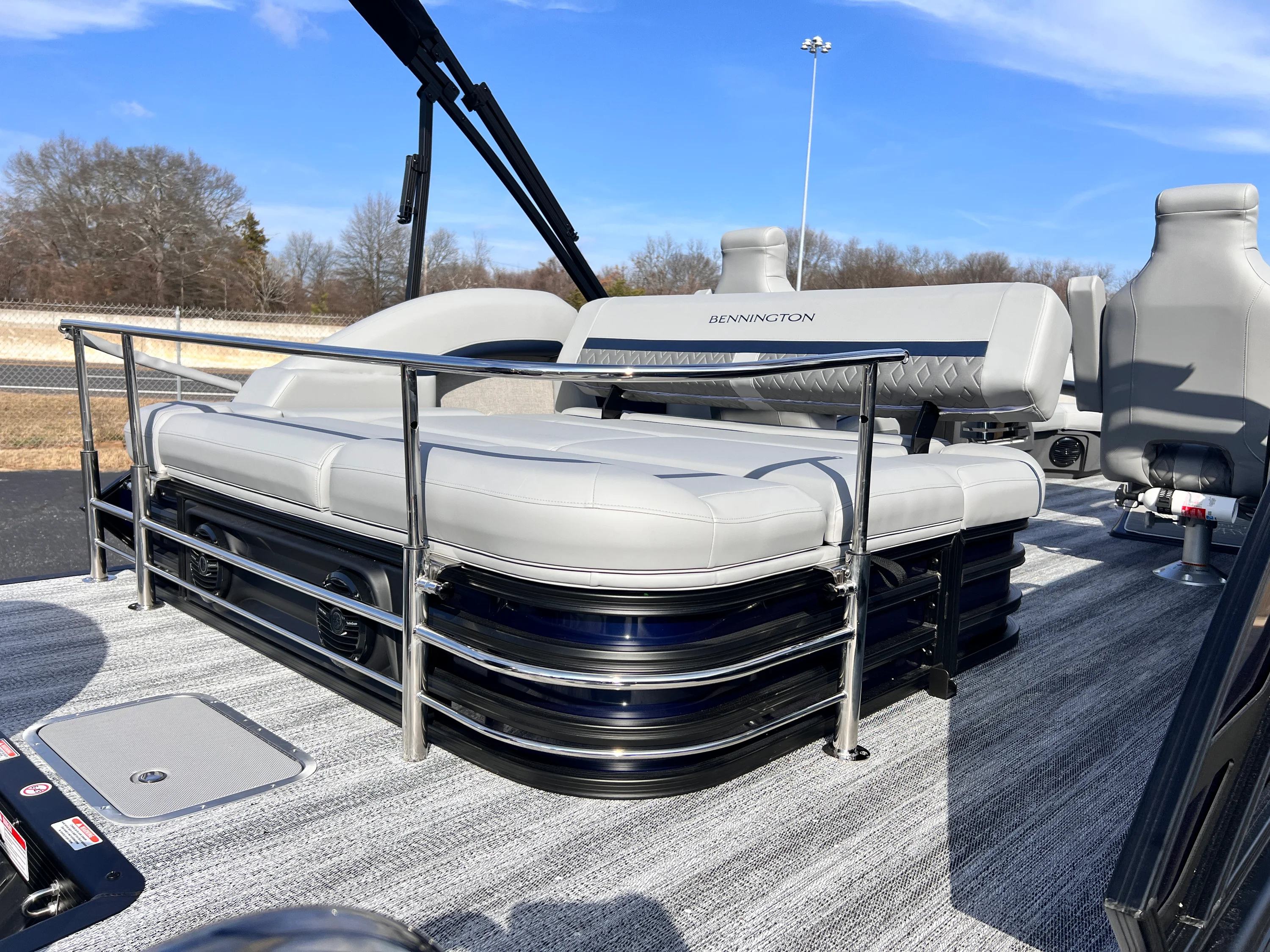 2026 Bennington 23MSB Image Thumbnail #19