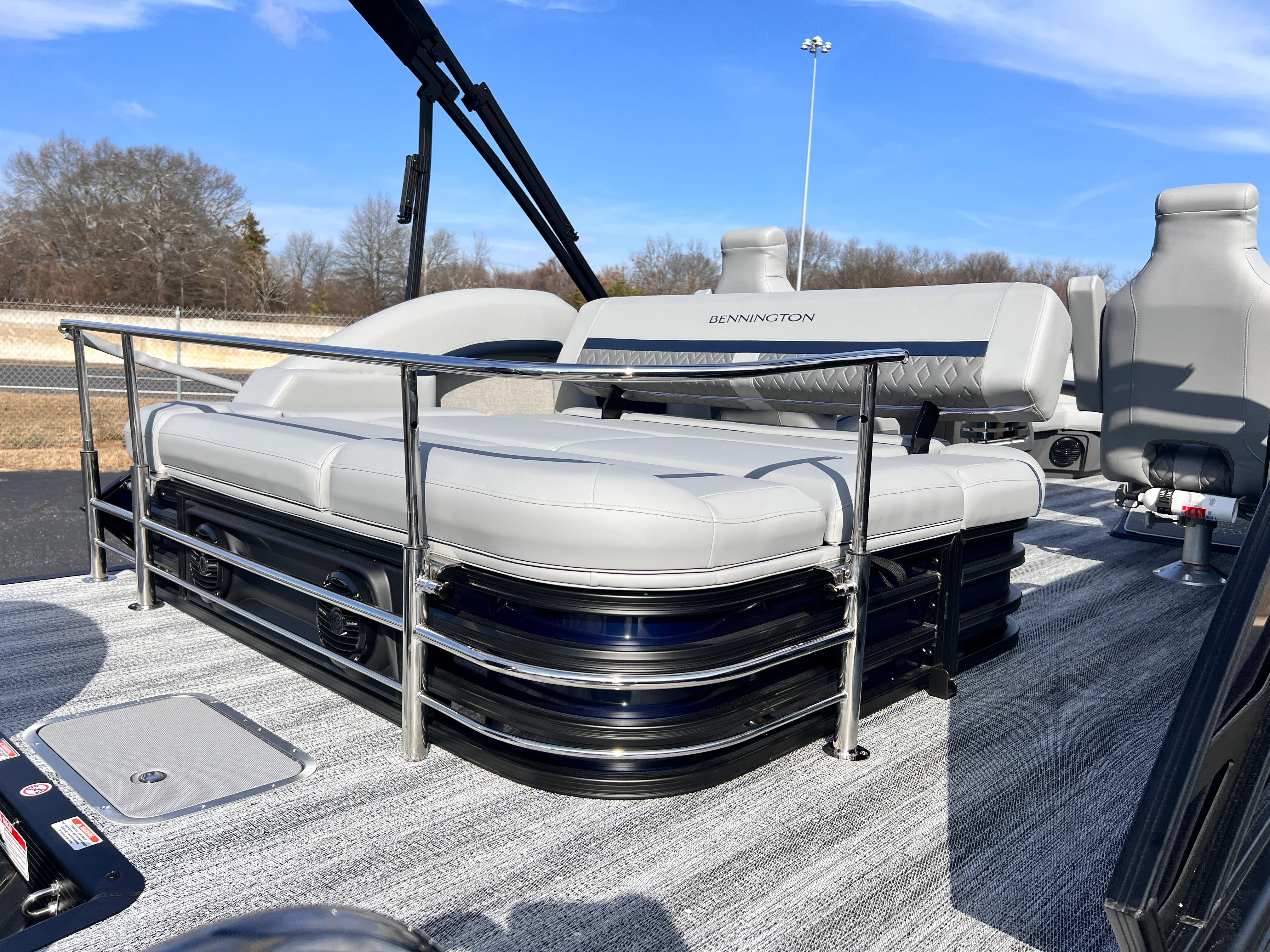 2026 Bennington 23MSB Image Thumbnail #19