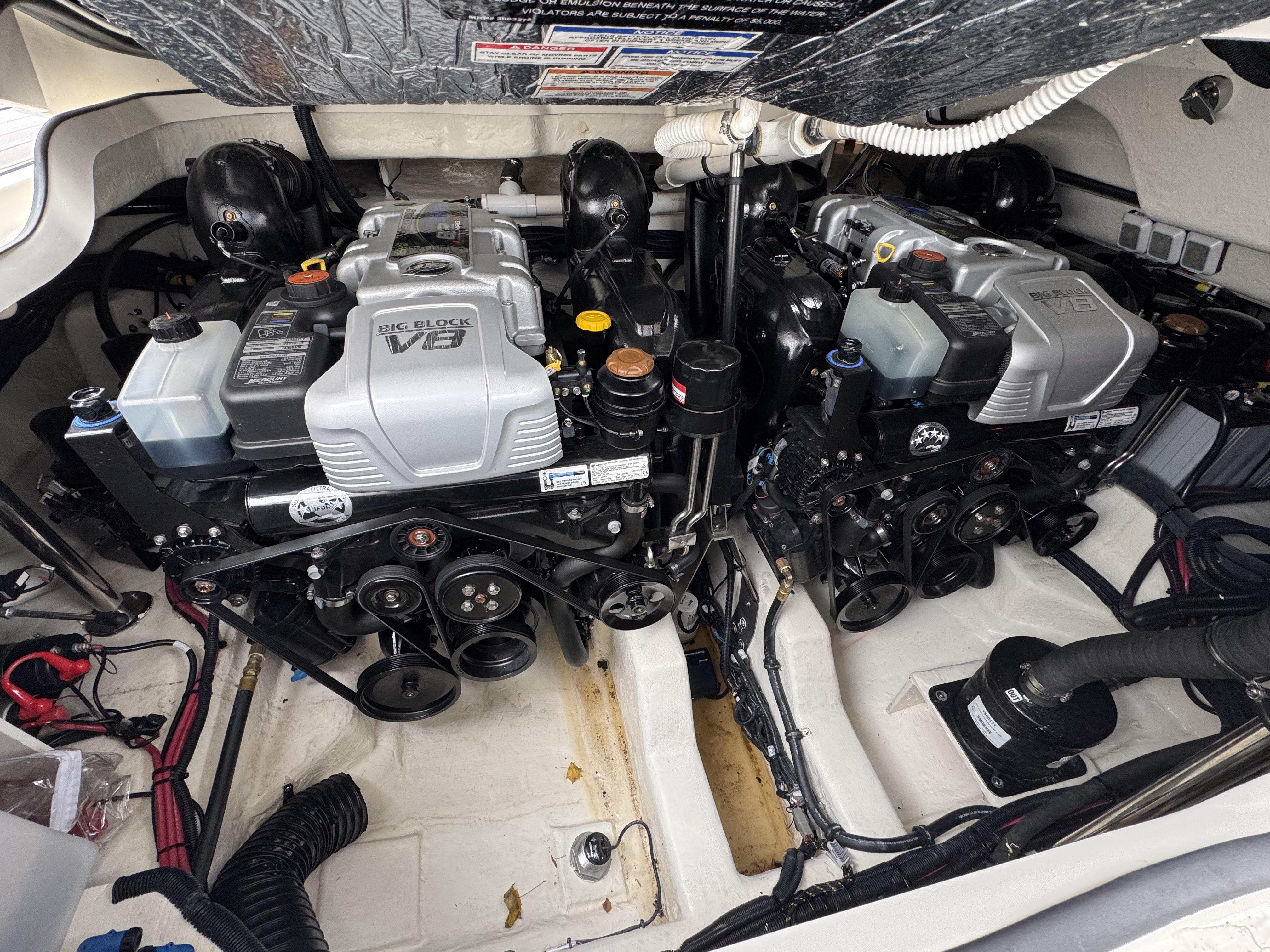 2023 Sea Ray 400 SLX Image Thumbnail #7