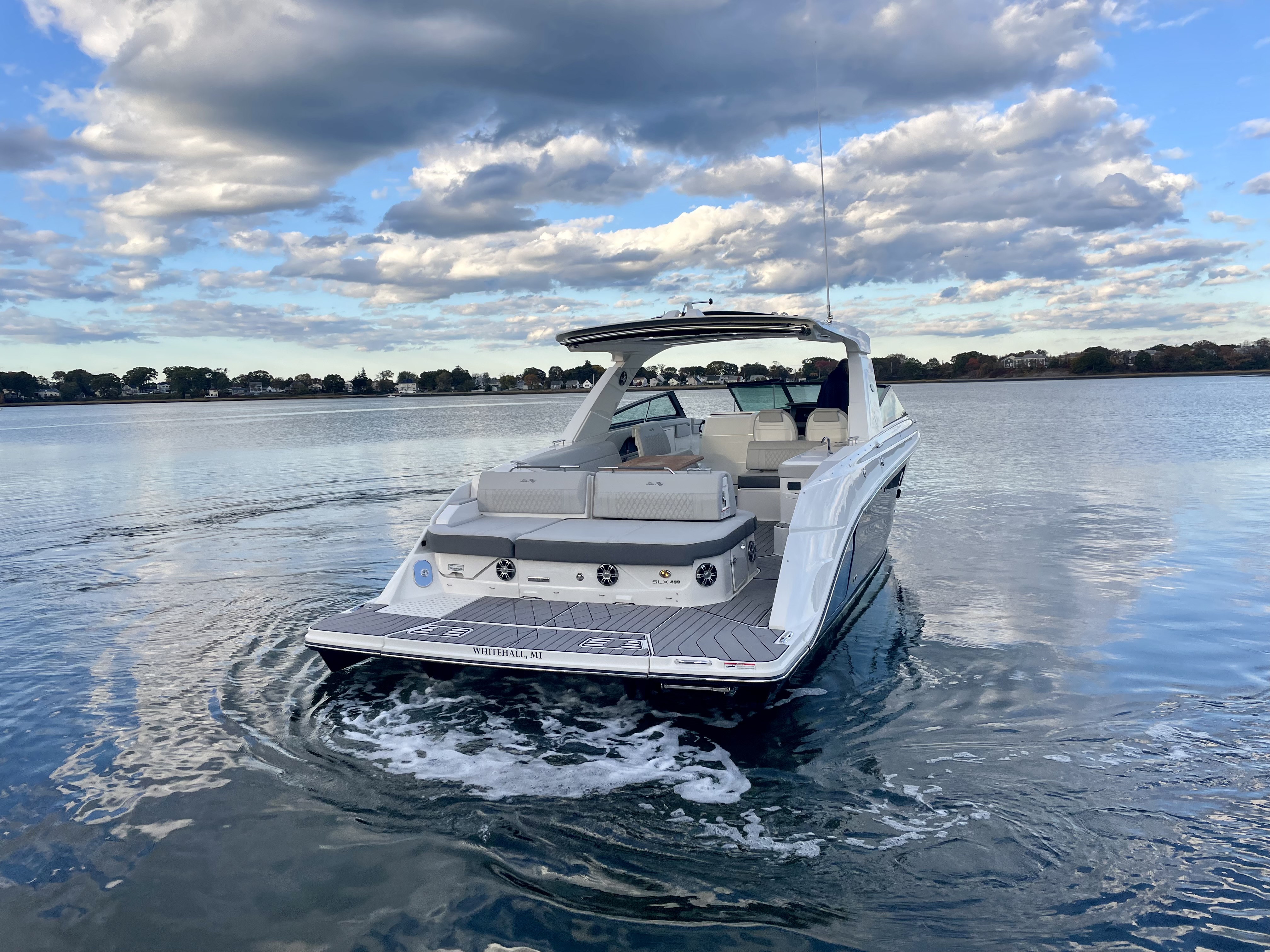 2023 Sea Ray 400 SLX Image Thumbnail #1