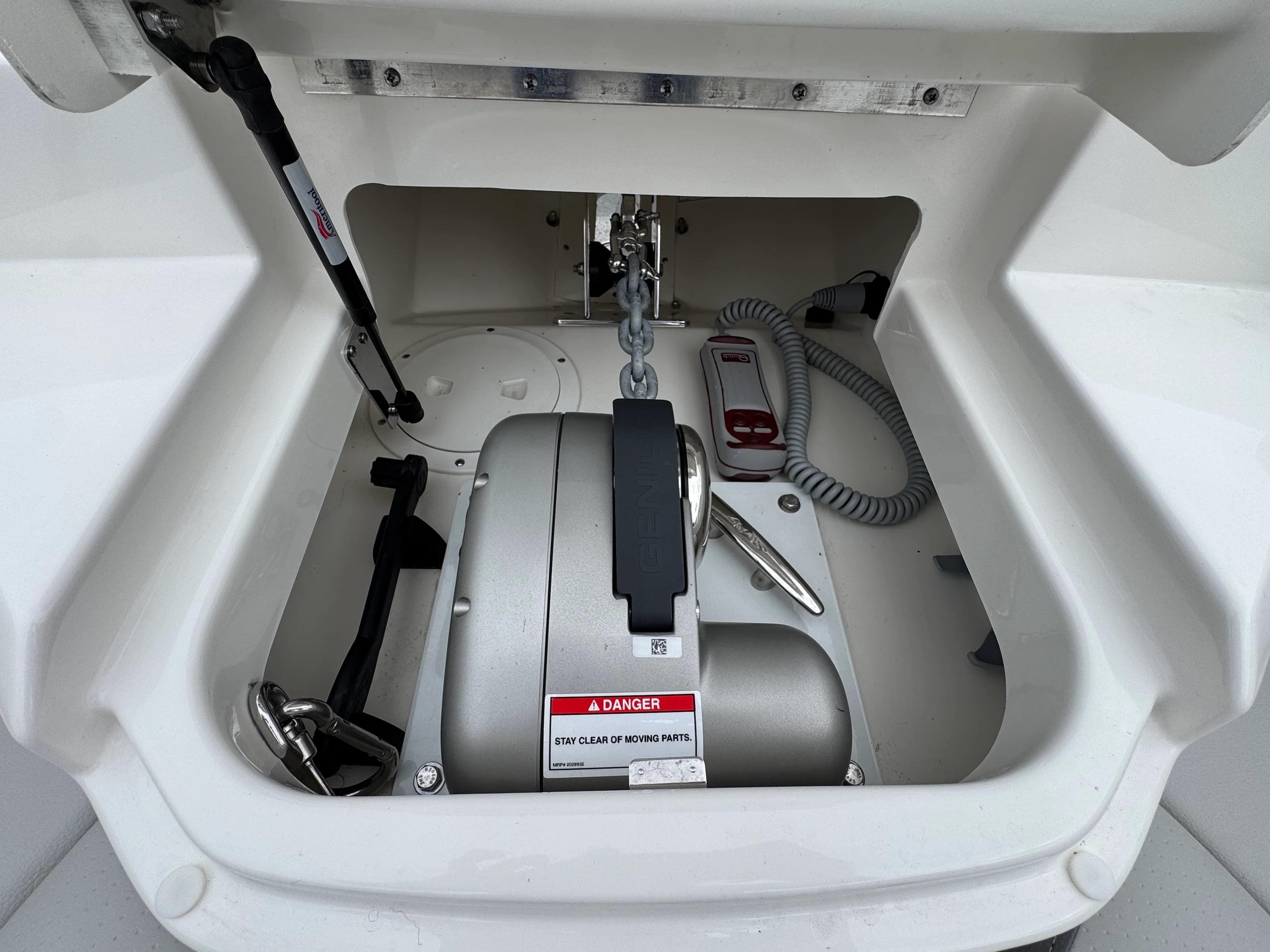 2023 Sea Ray 400 SLX Image Thumbnail #15