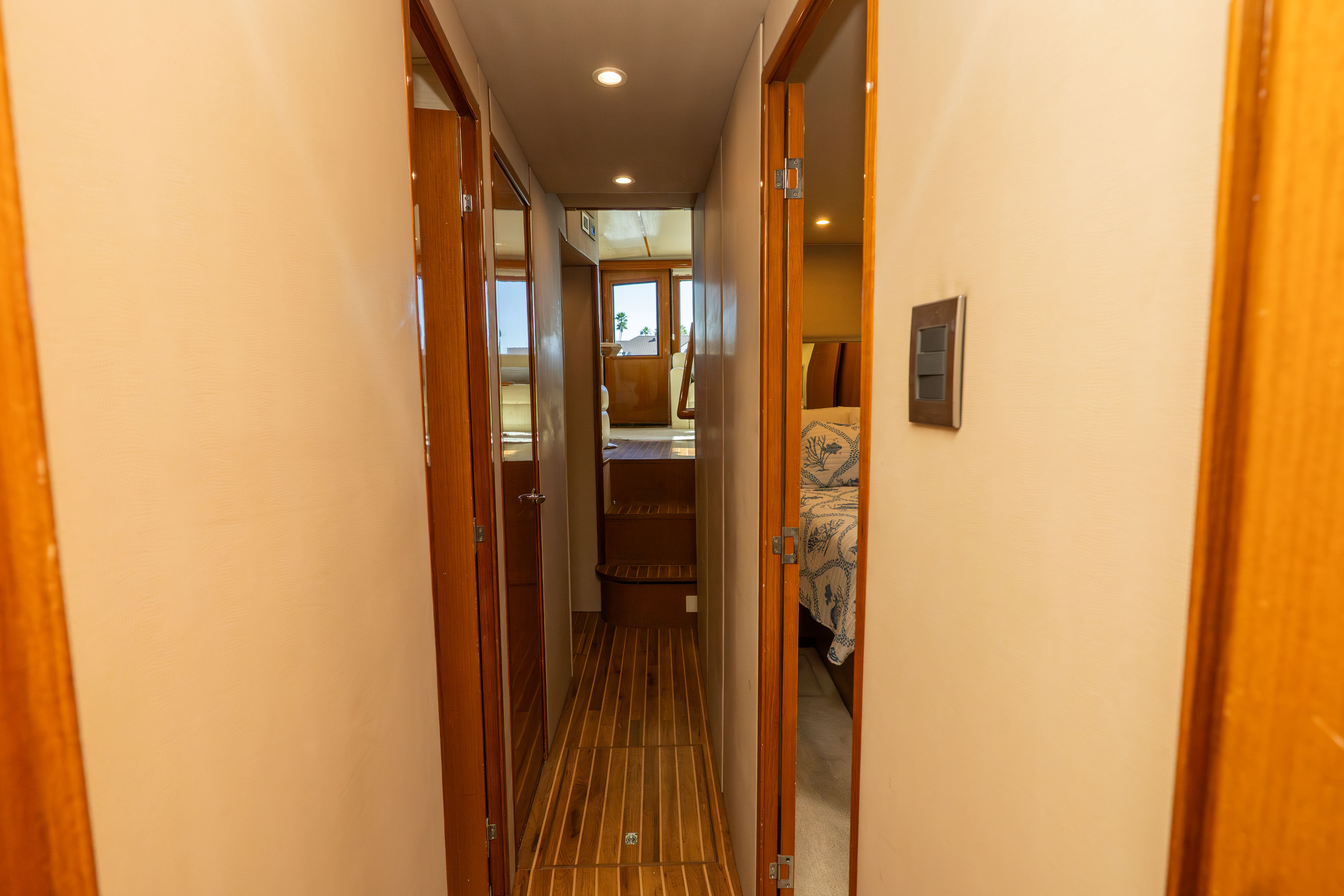 2003 Viking 48SF Image Thumbnail #44