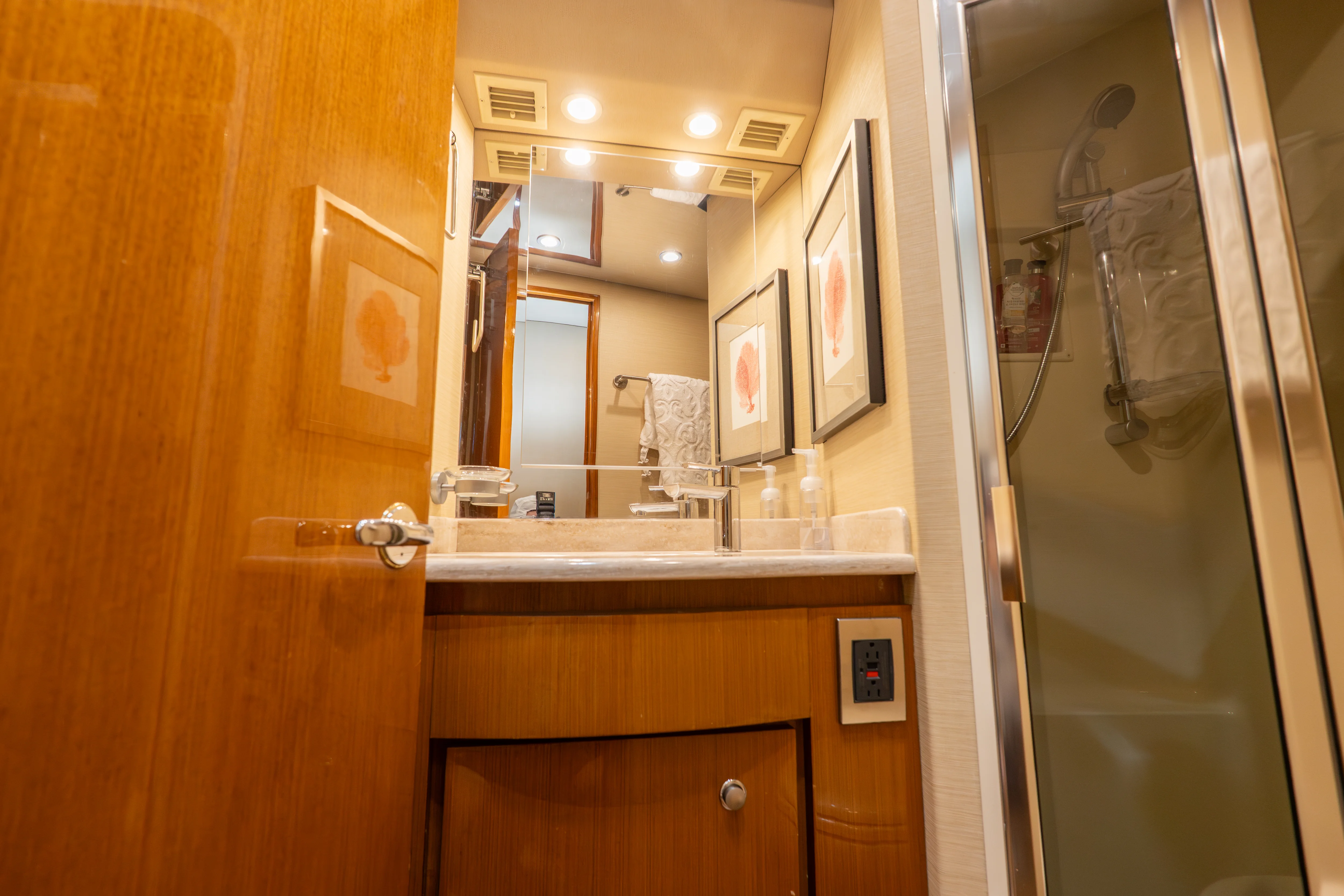 2003 Viking 48SF Image Thumbnail #41