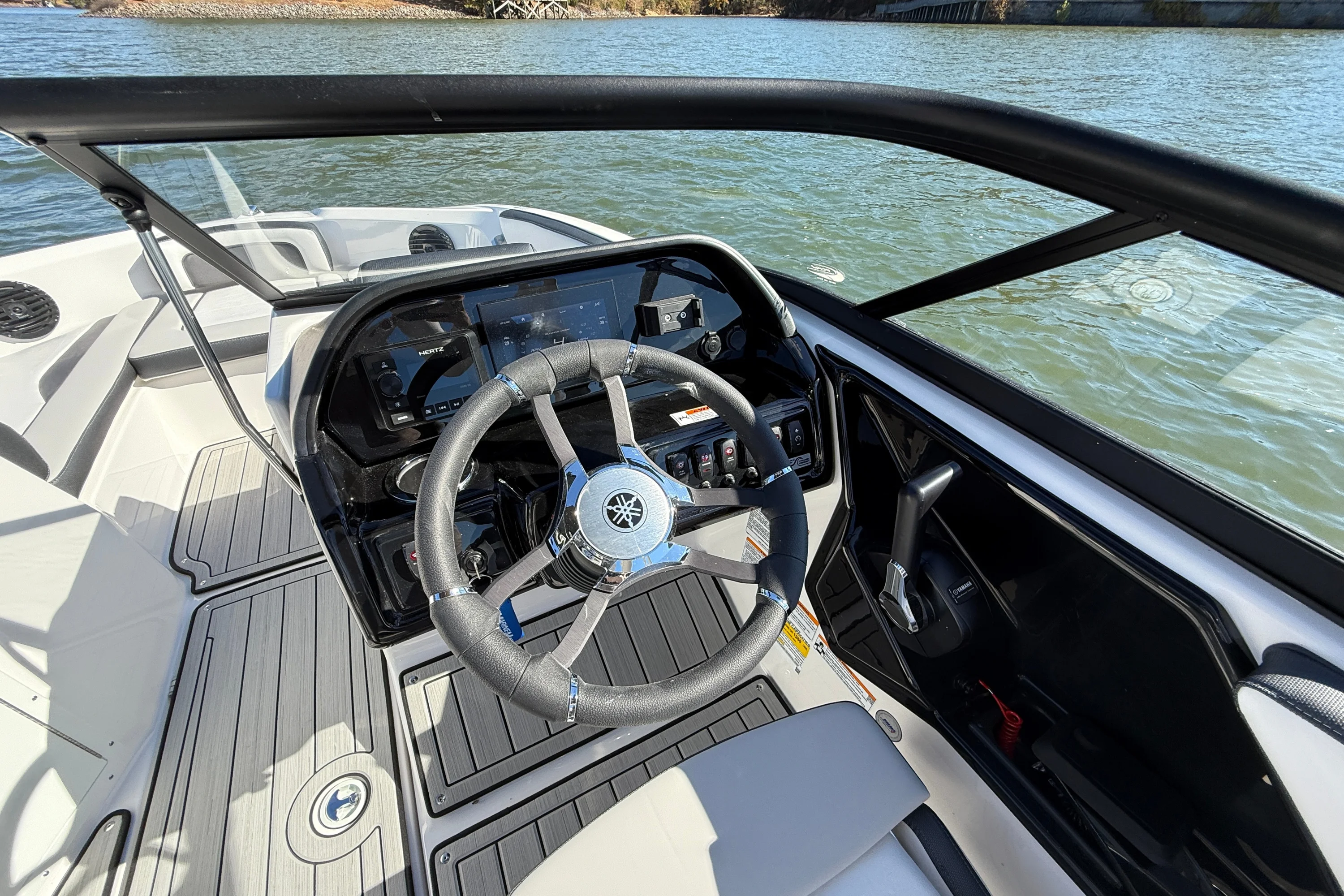 2026 Yamaha 195S Image Thumbnail #17