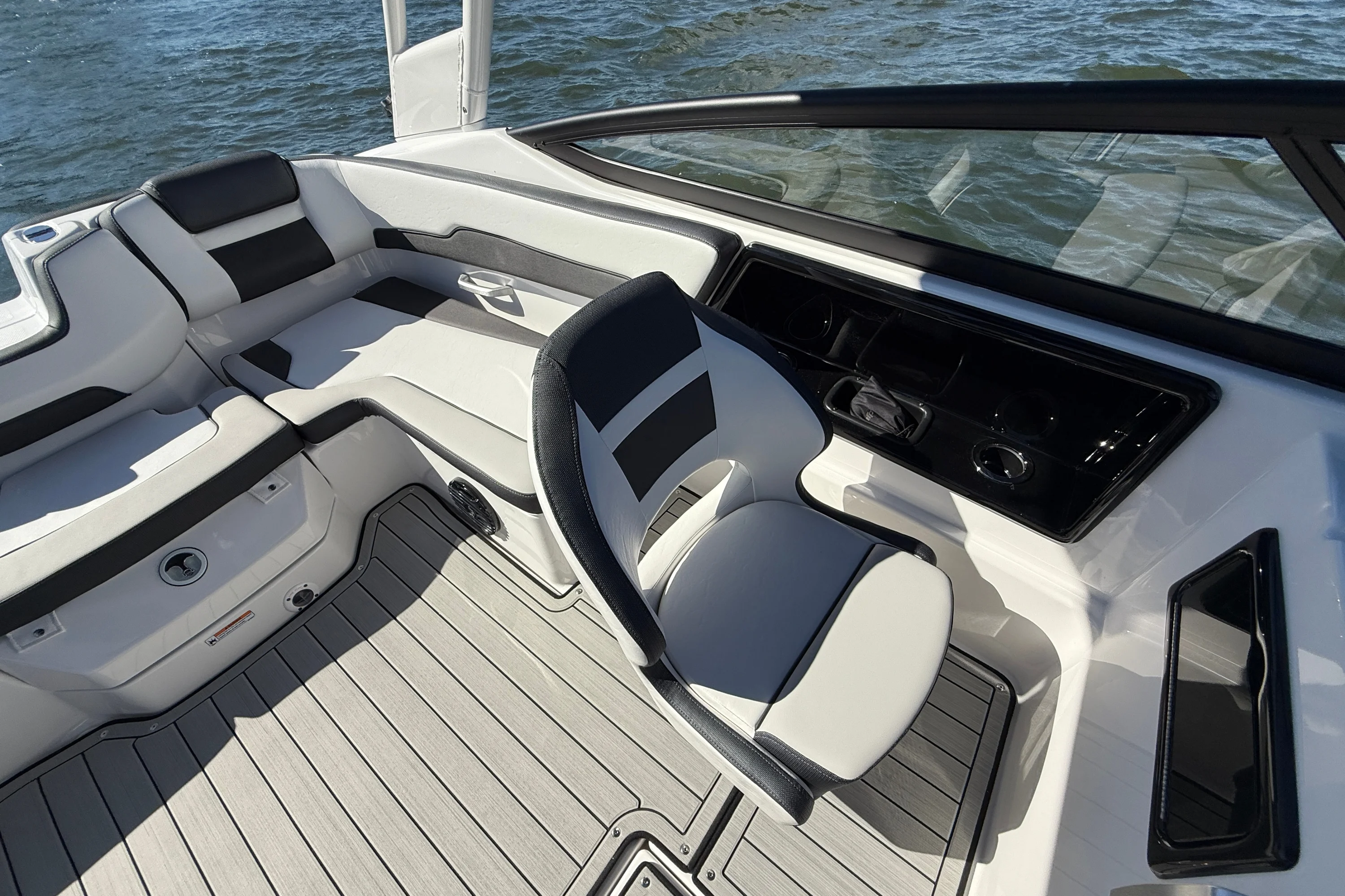 2026 Yamaha 195S Image Thumbnail #11