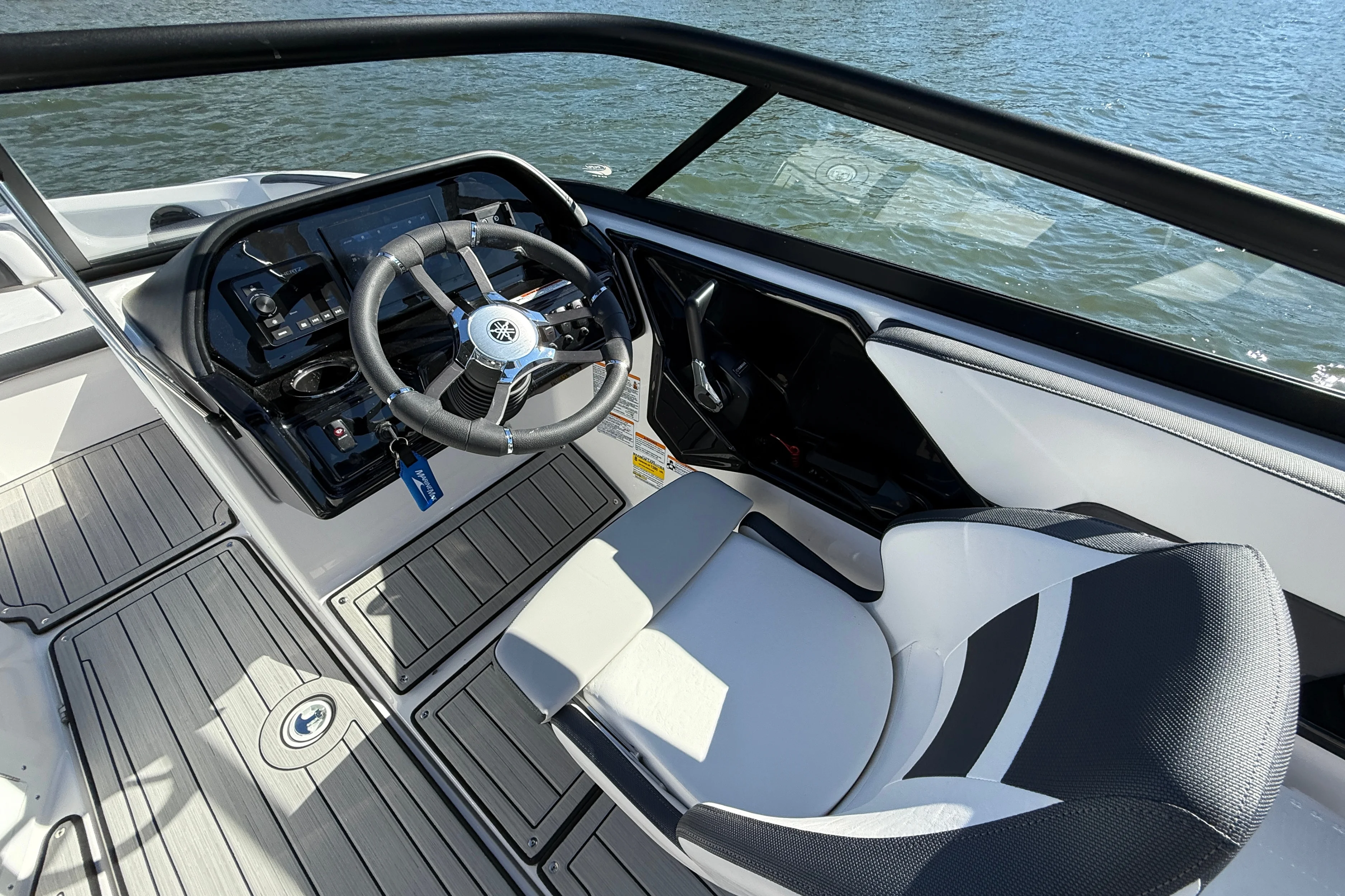 2026 Yamaha 195S Image Thumbnail #16