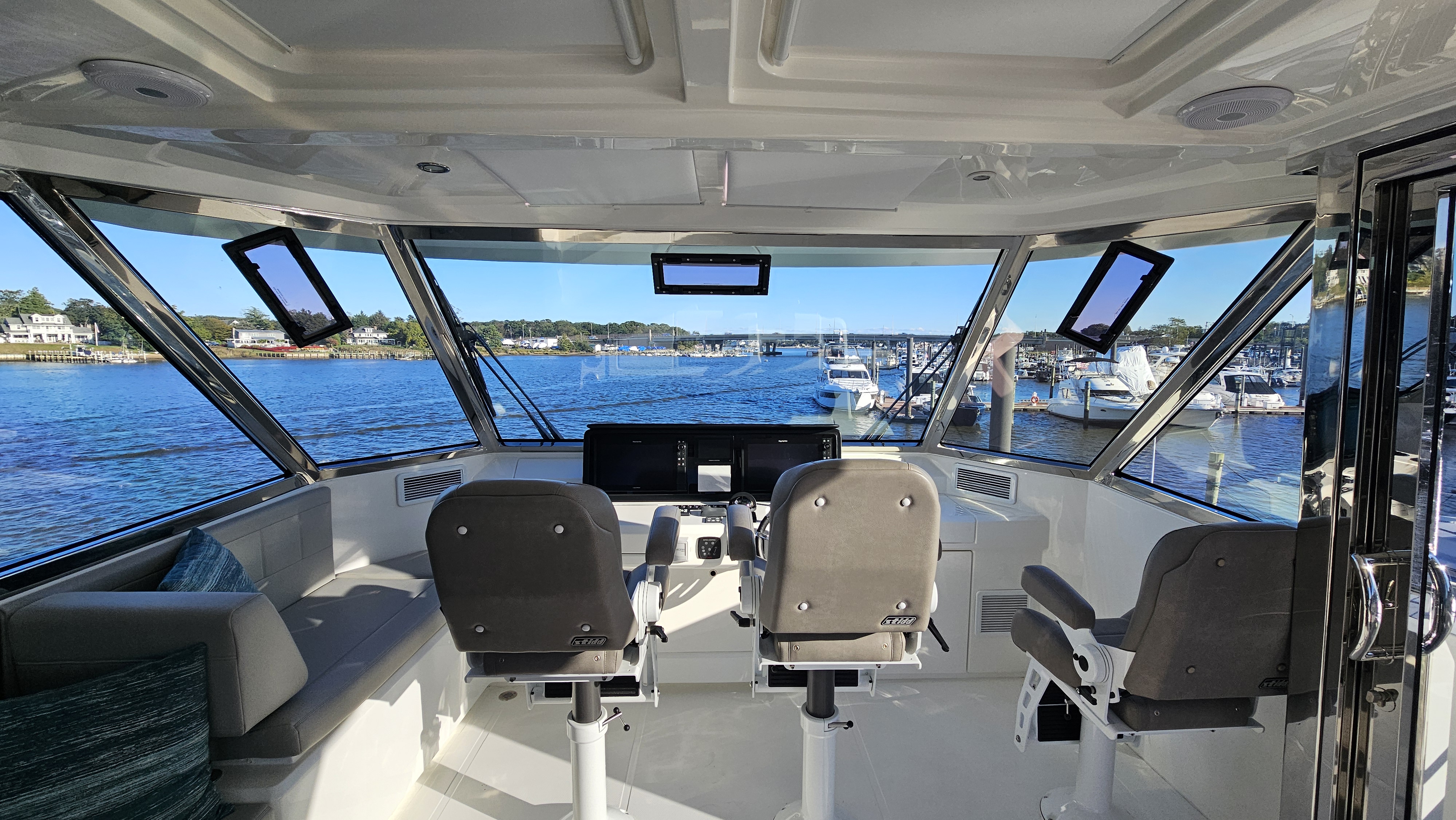 2023 Aquila 54 Yacht Image Thumbnail #21