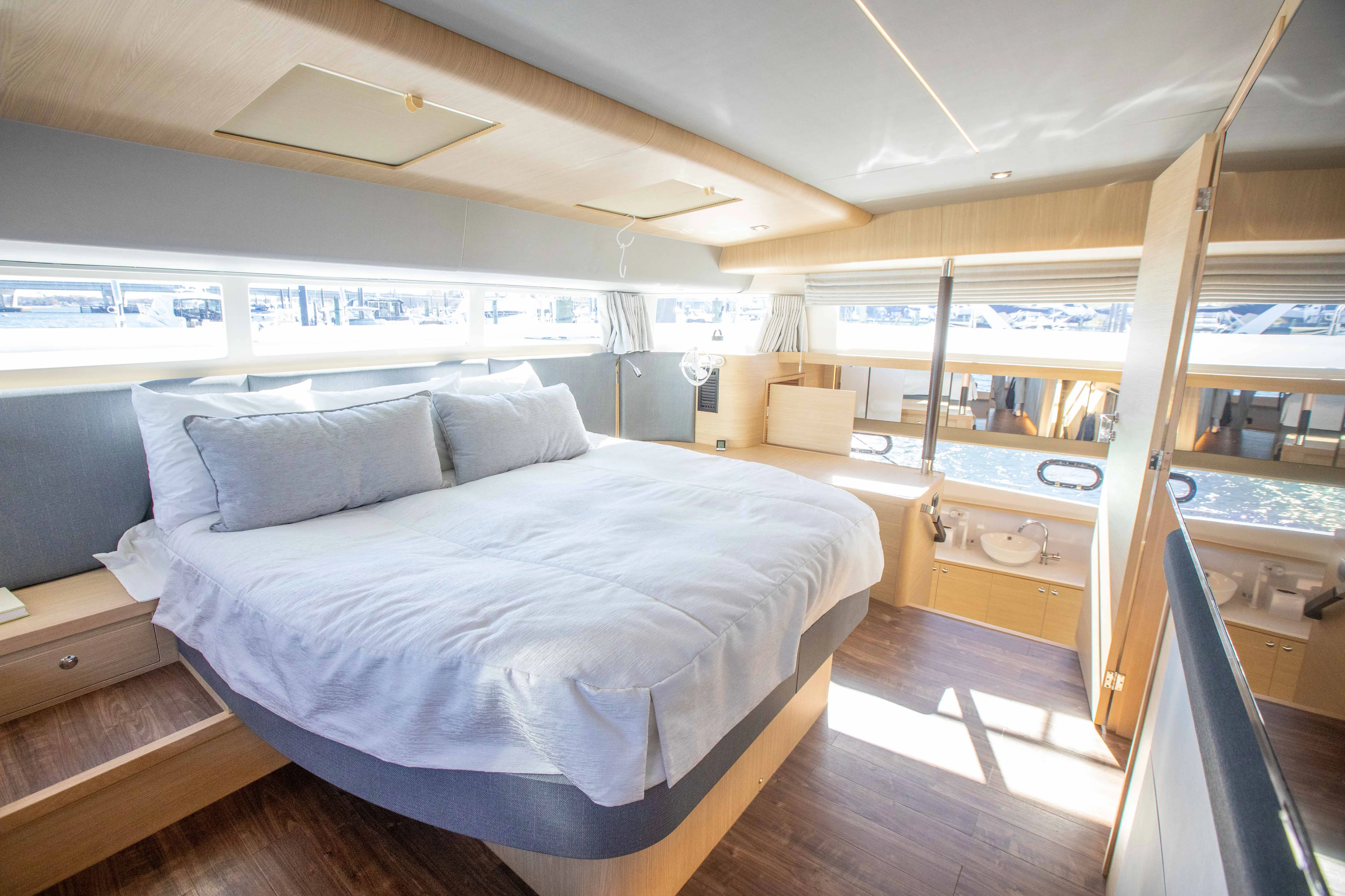 2023 Aquila
                                                             54 Yacht Image Thumbnail #41